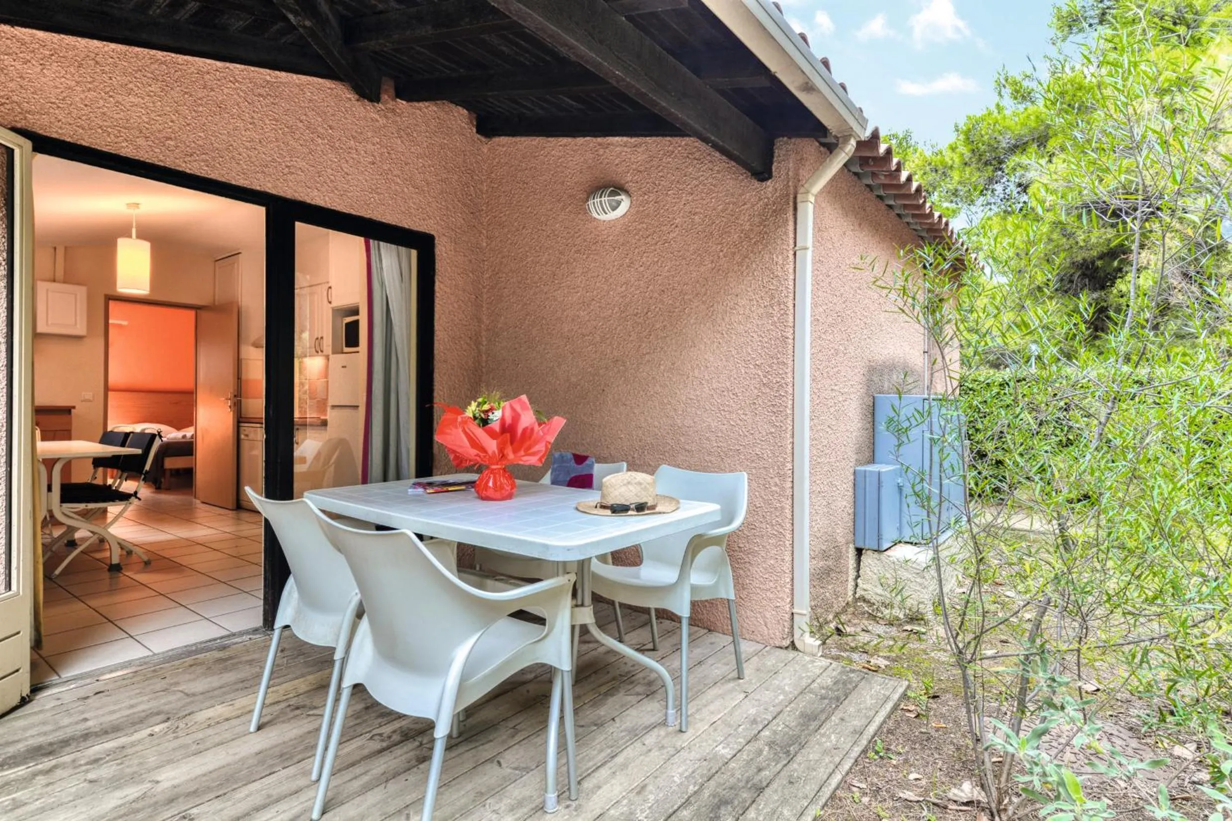 Patio in SOWELL Family Cap d’Agde