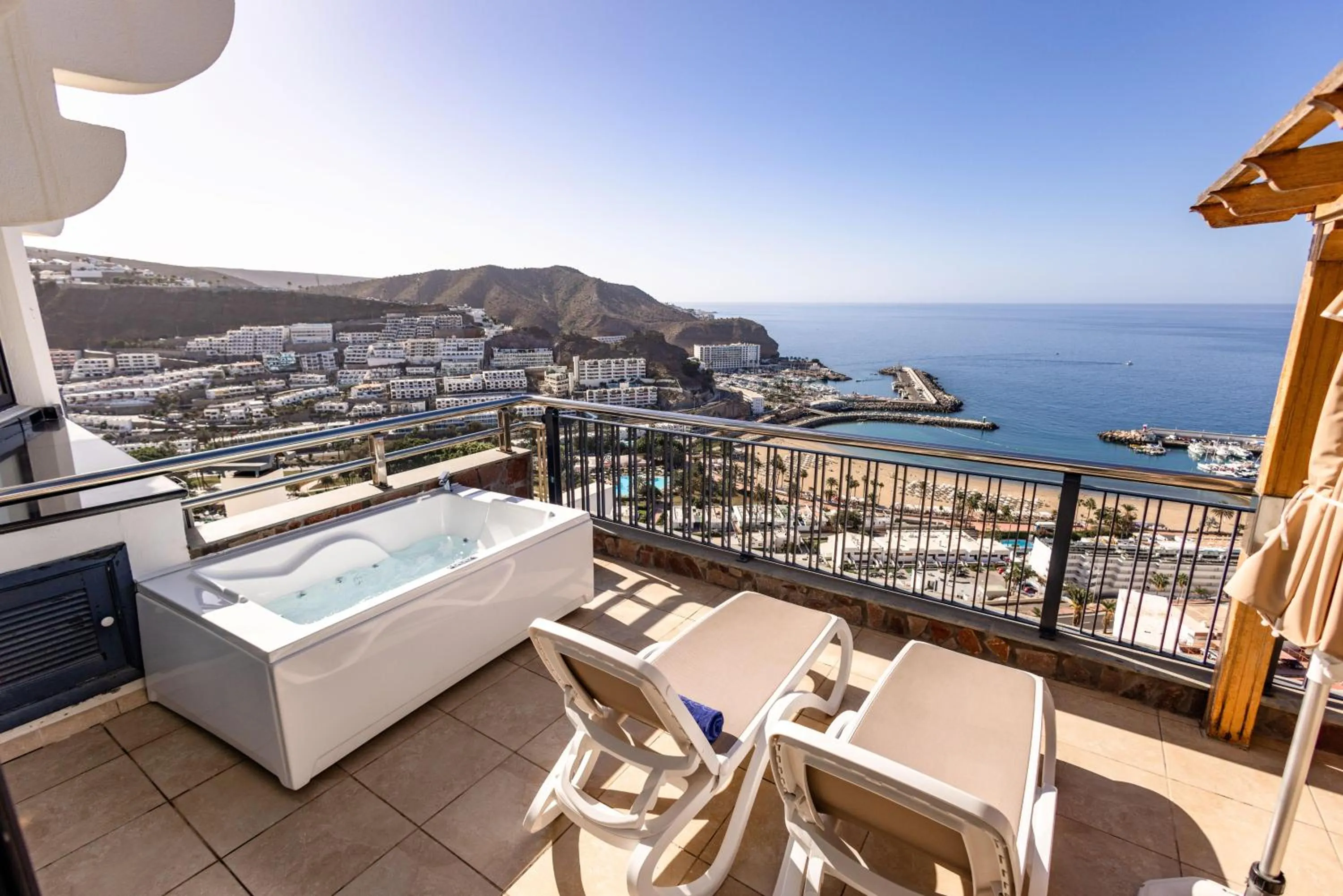 Photo of the whole room in Servatur JB - Adults Only