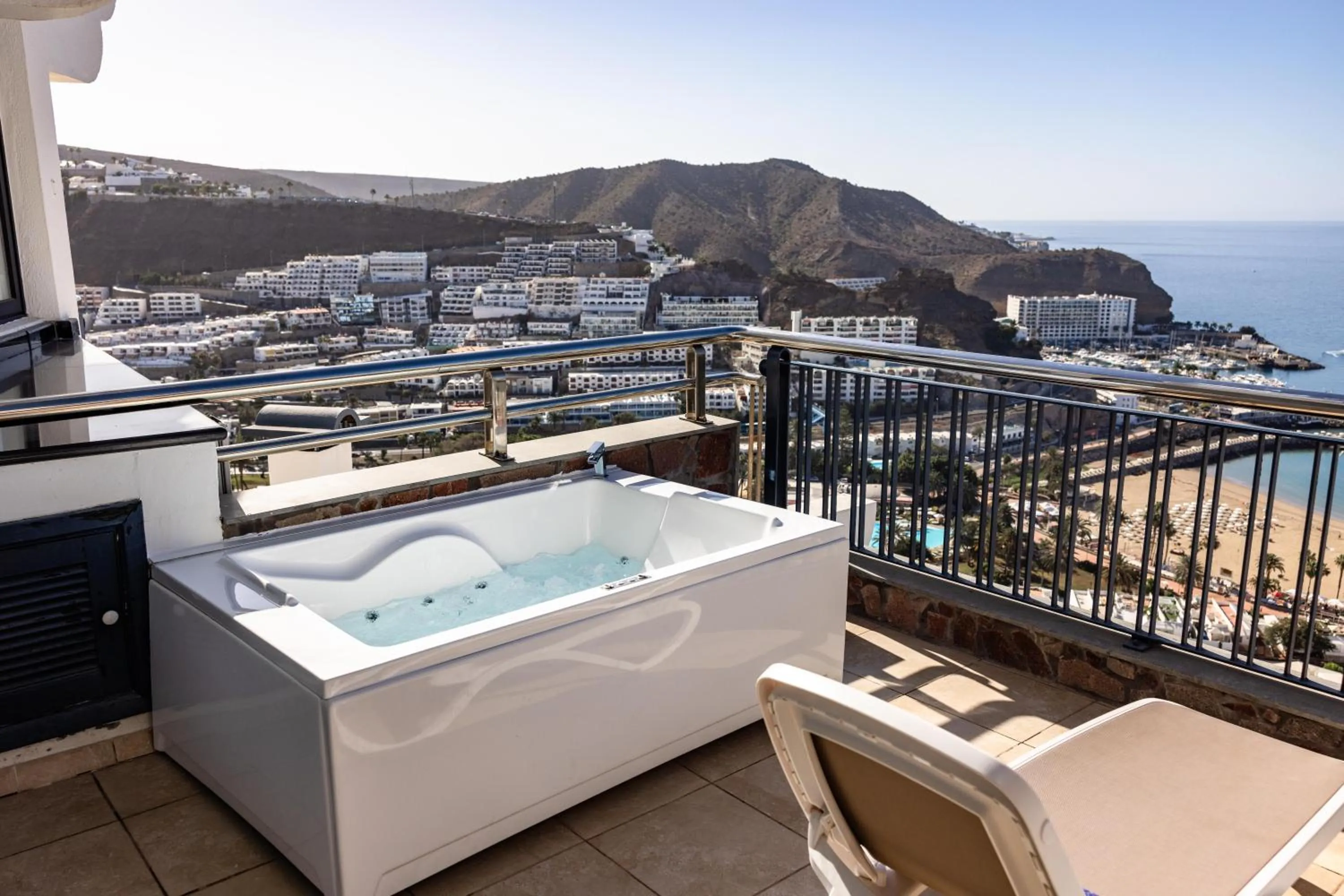 Photo of the whole room in Servatur JB - Adults Only