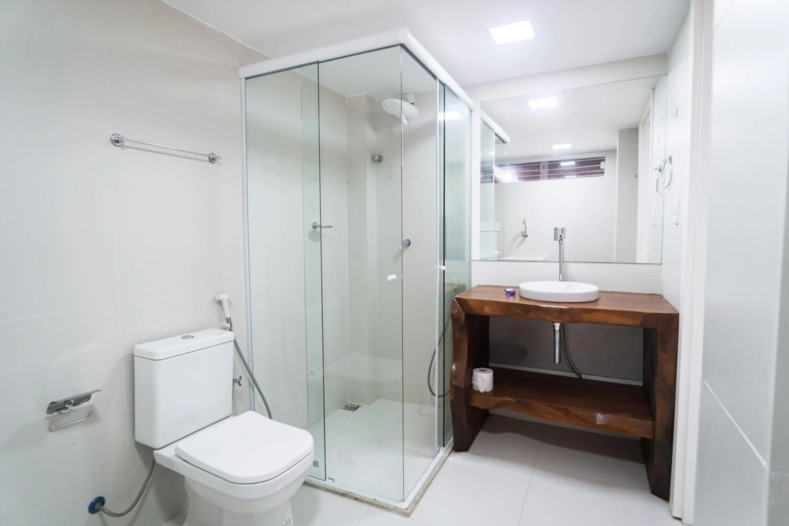 Shower in Brisa do Mar Praia Hotel