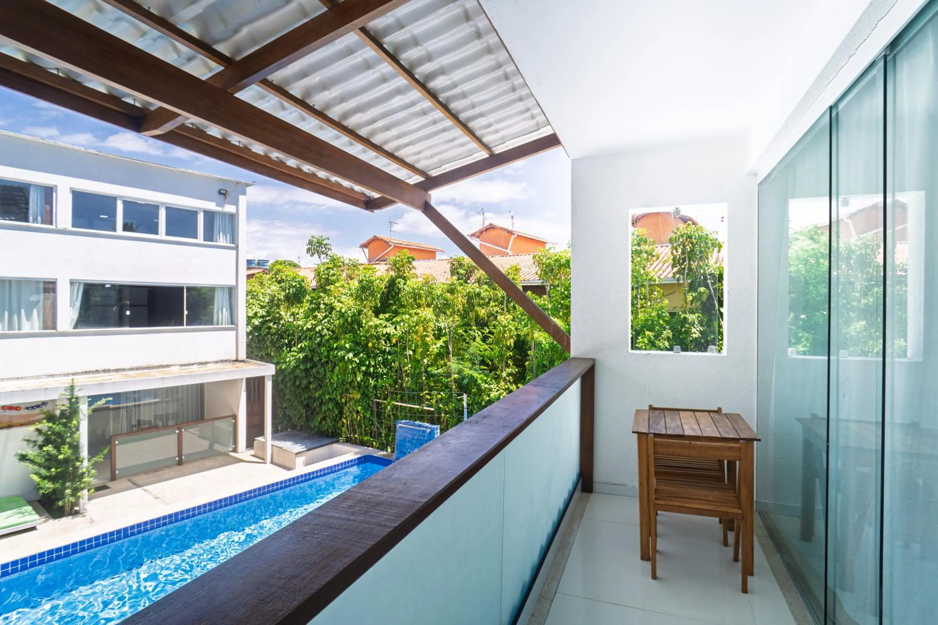 Pool view in Brisa do Mar Praia Hotel