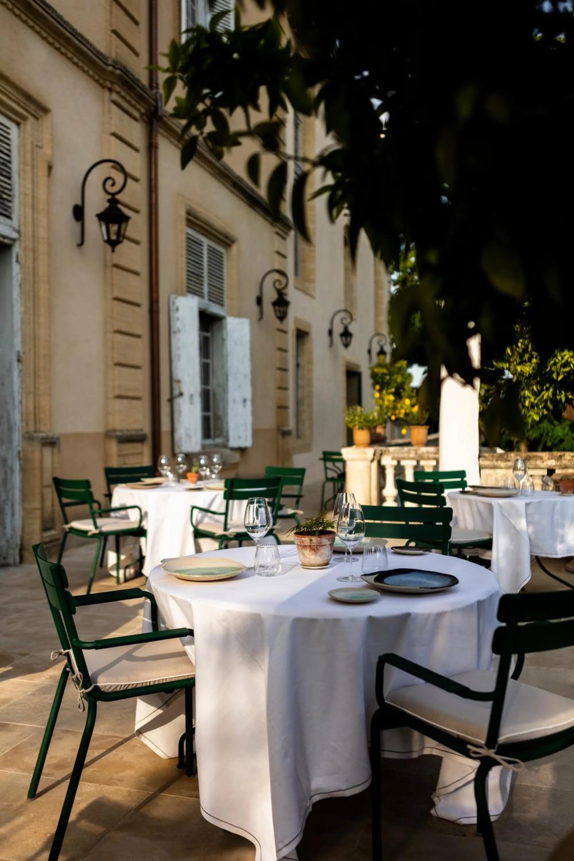 Restaurant/places to eat in Château de Collias