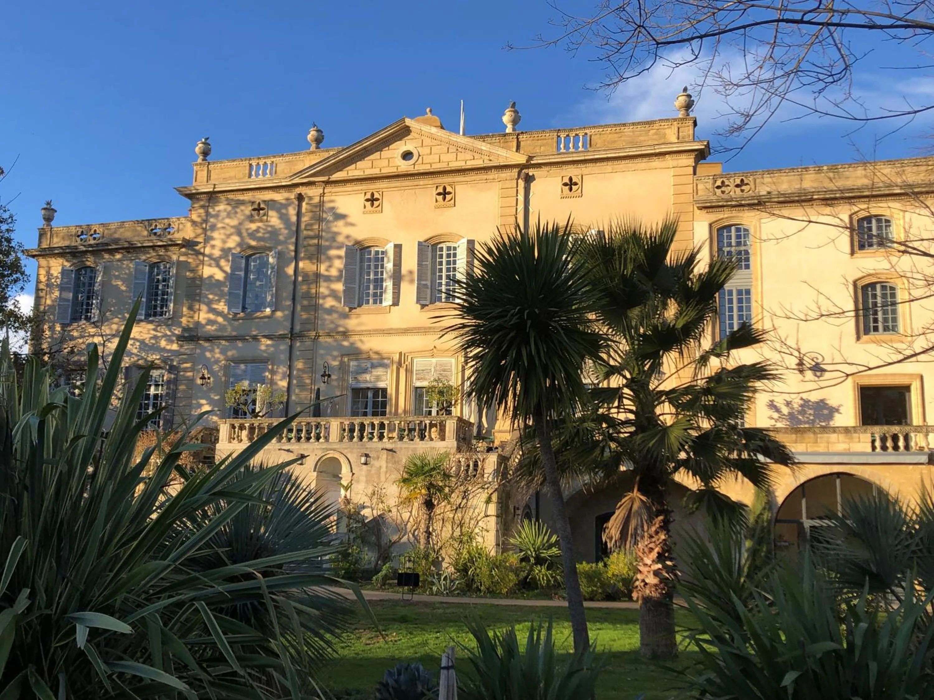 Property building in Château de Collias - Maison de Vacances