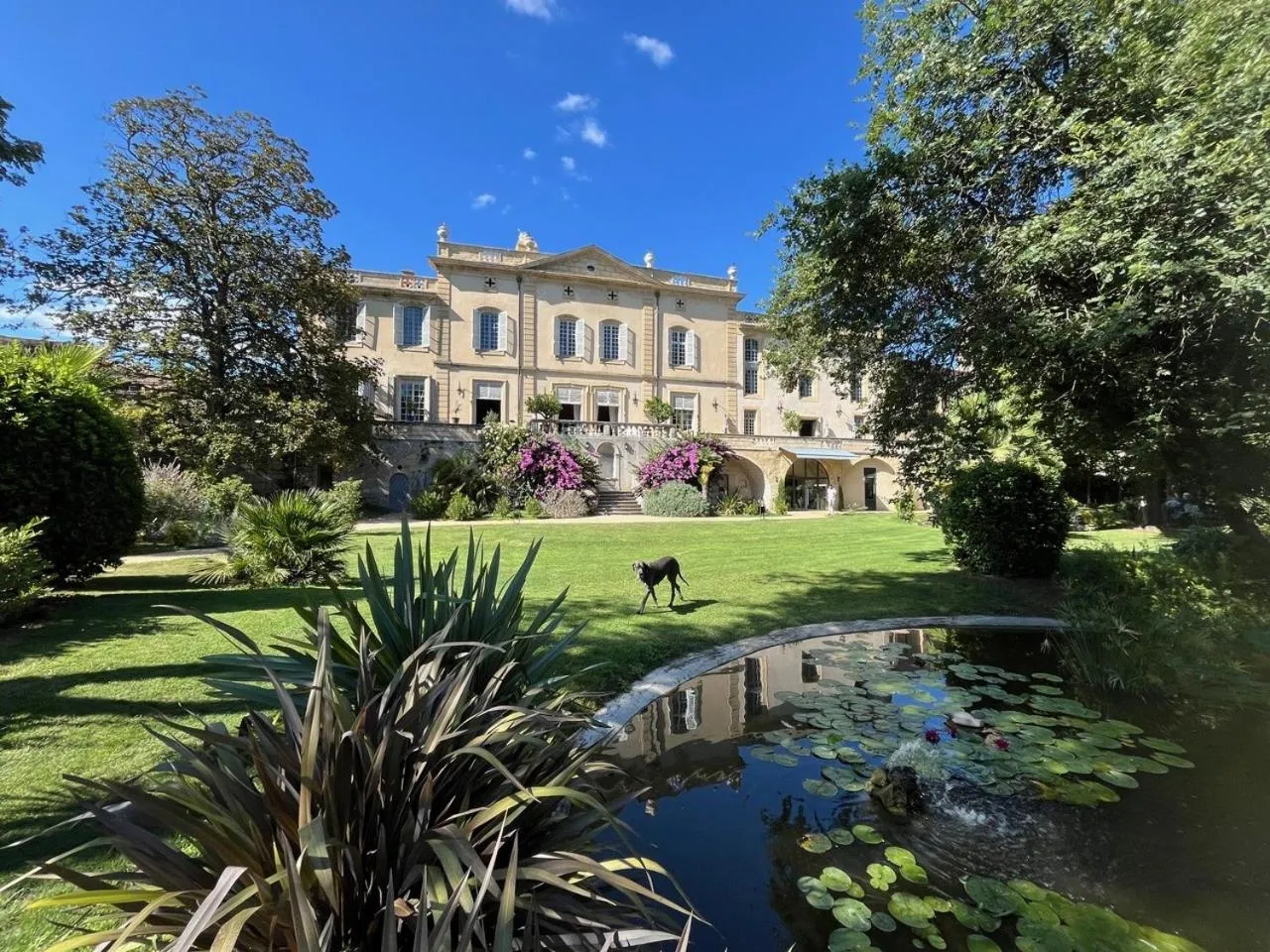 Property building in Château de Collias - Maison de Vacances