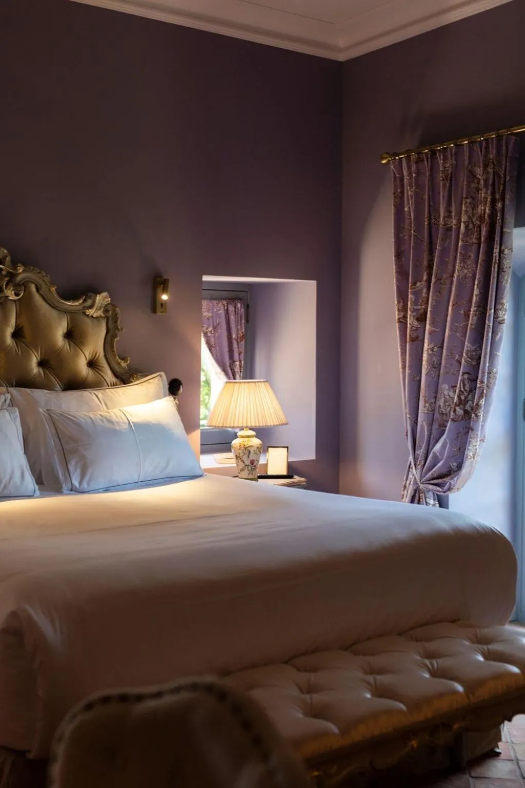 Bedroom, Bed in Château de Collias