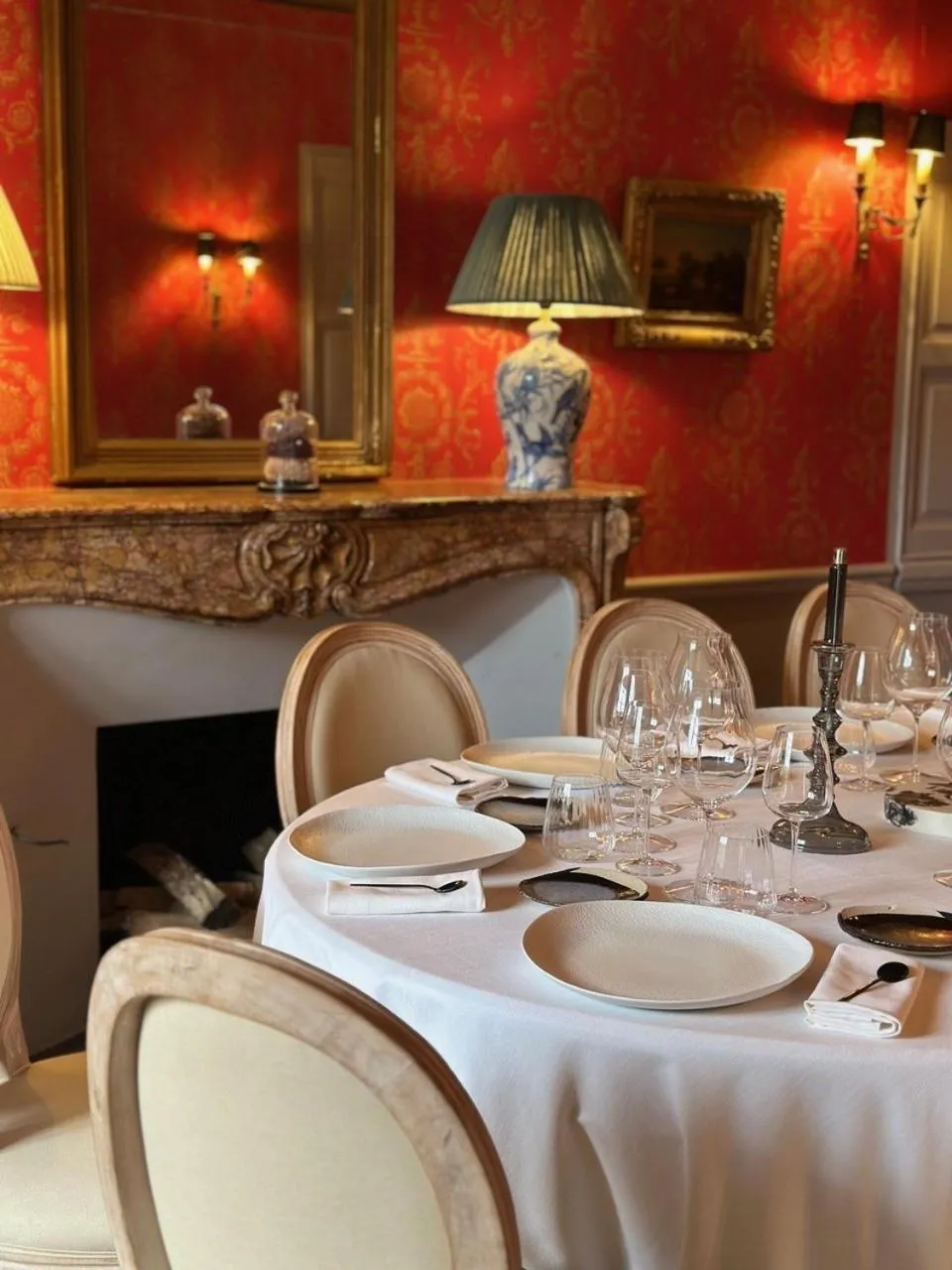 Dining area in Château de Collias - Maison de Vacances