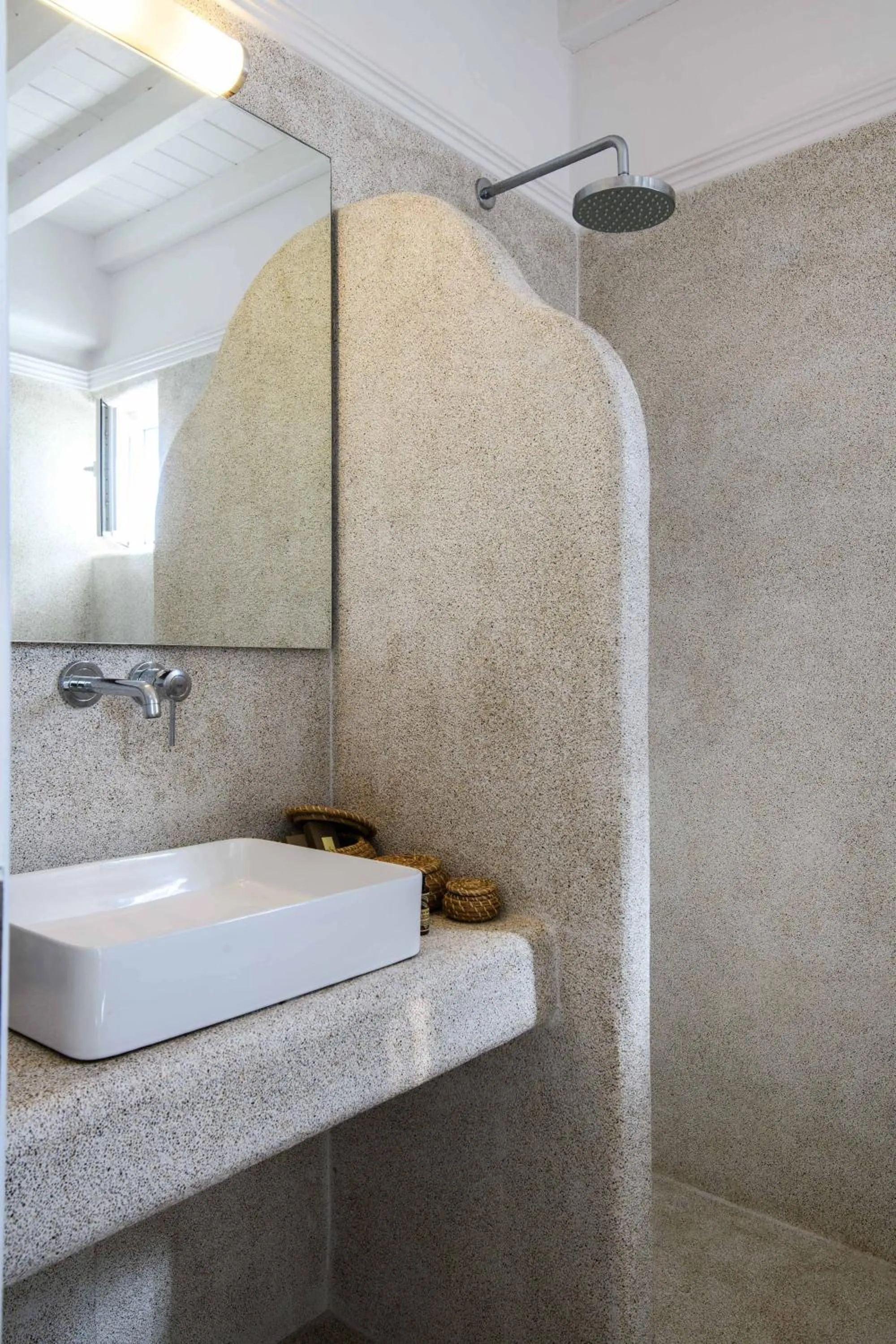 Shower in Pelican Bay Hotel