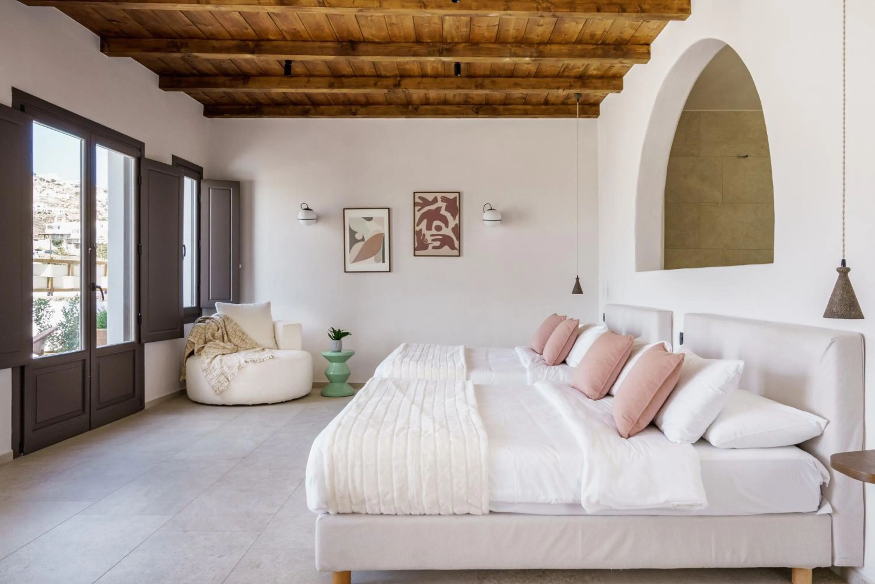 Bed in Pelican Bay Hotel