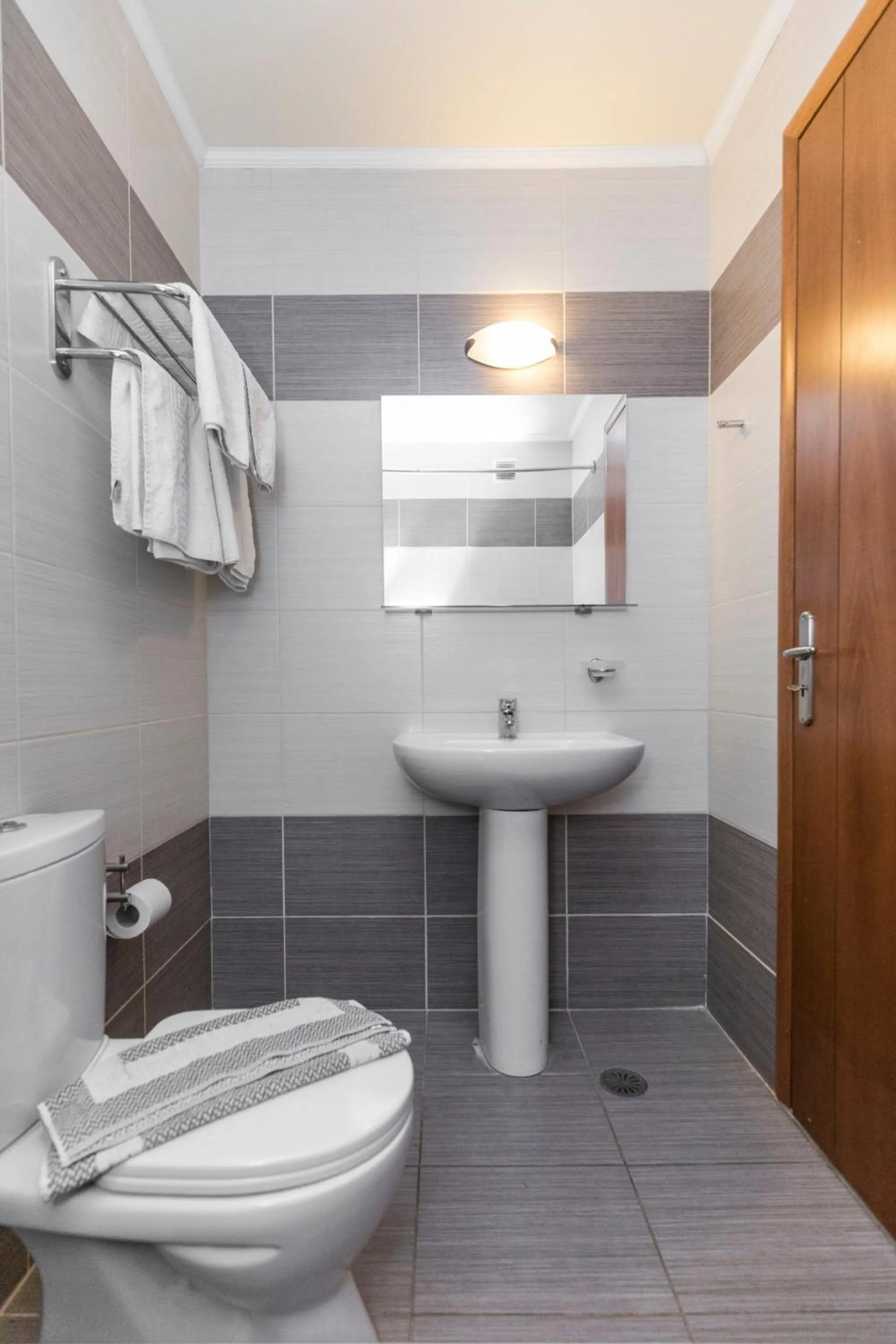 Bathroom in Alea Hotel Apartments