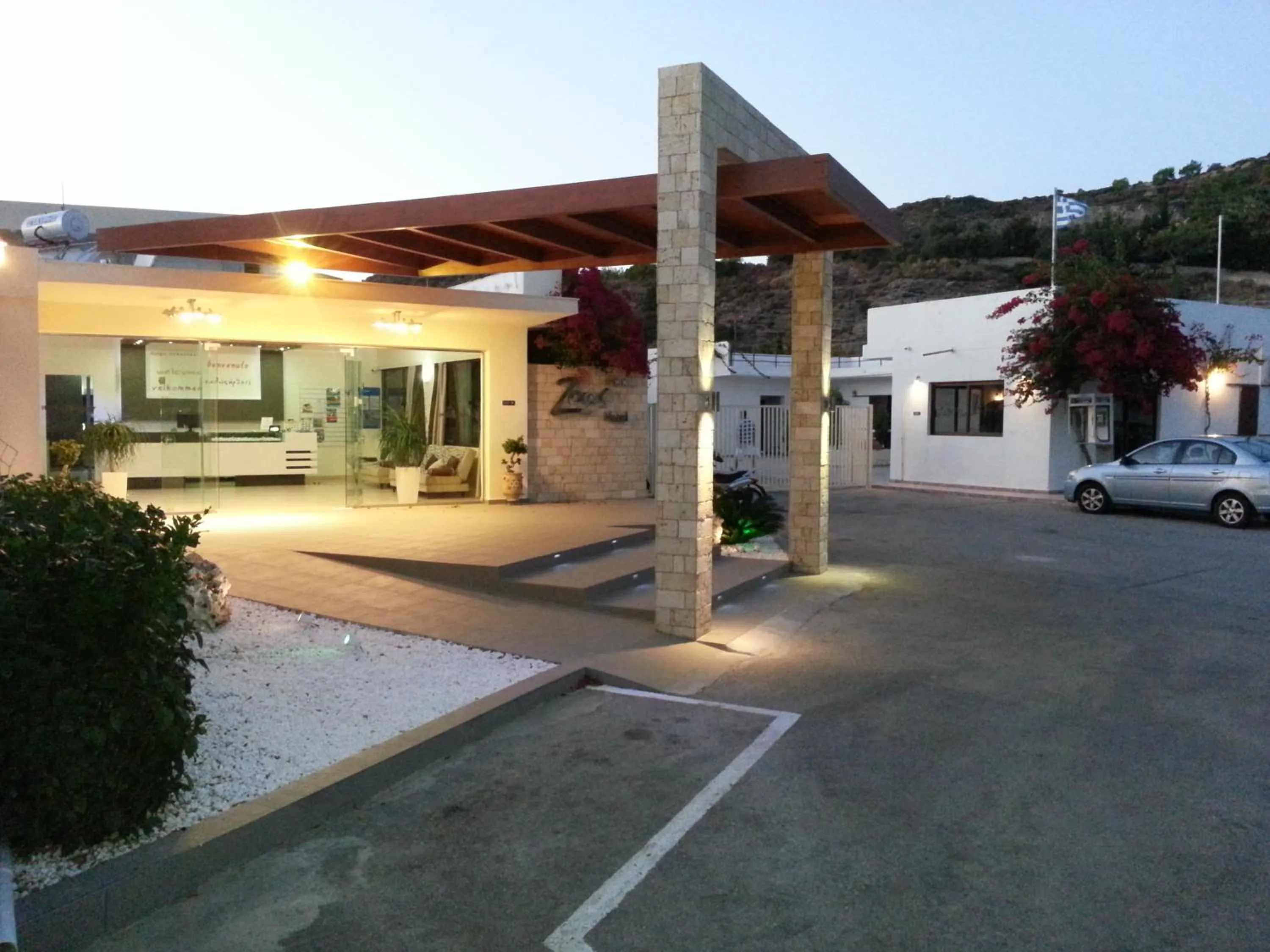 Facade/entrance in Zoes Hotel & Suites