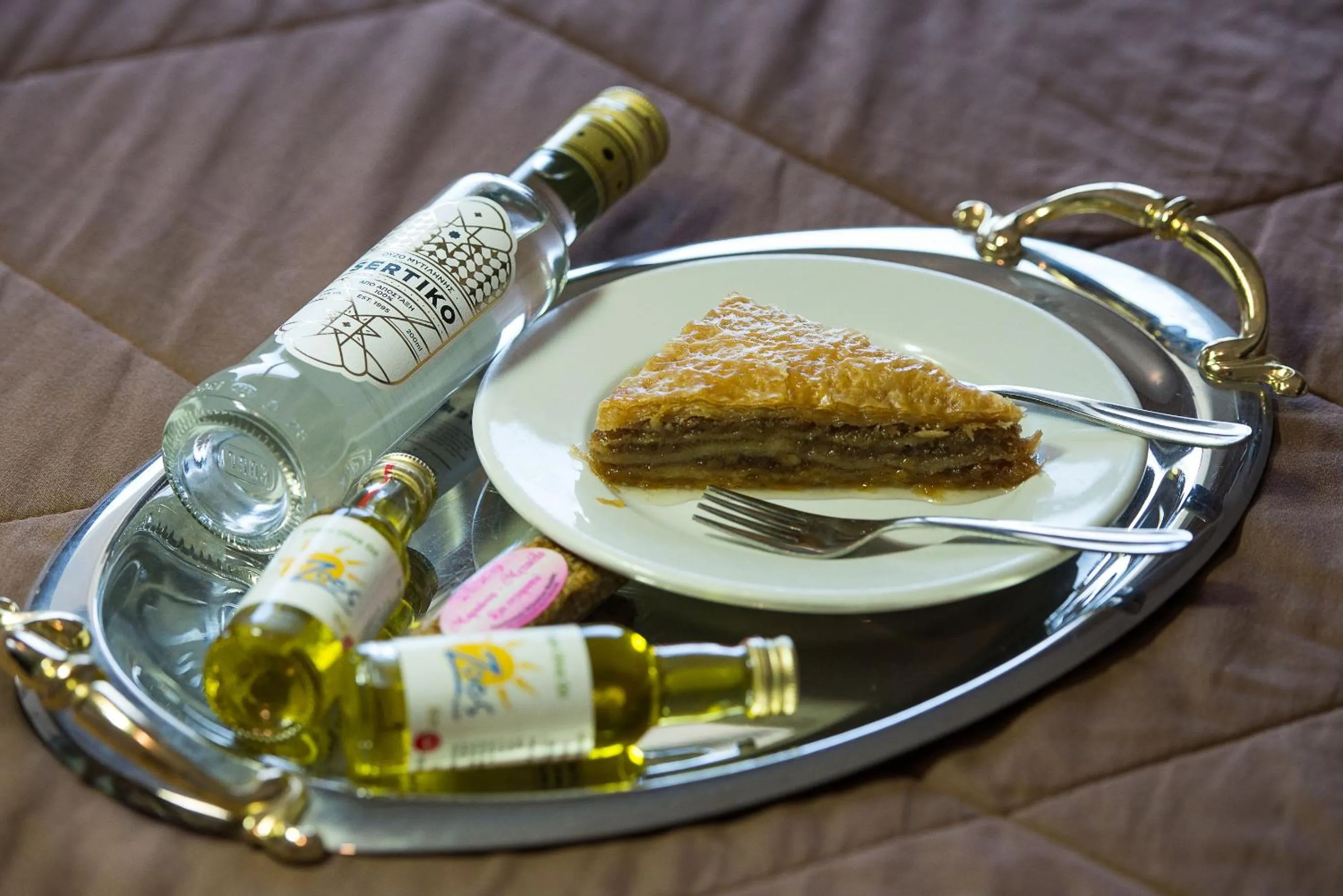 Food and drinks in Zoes Hotel & Suites