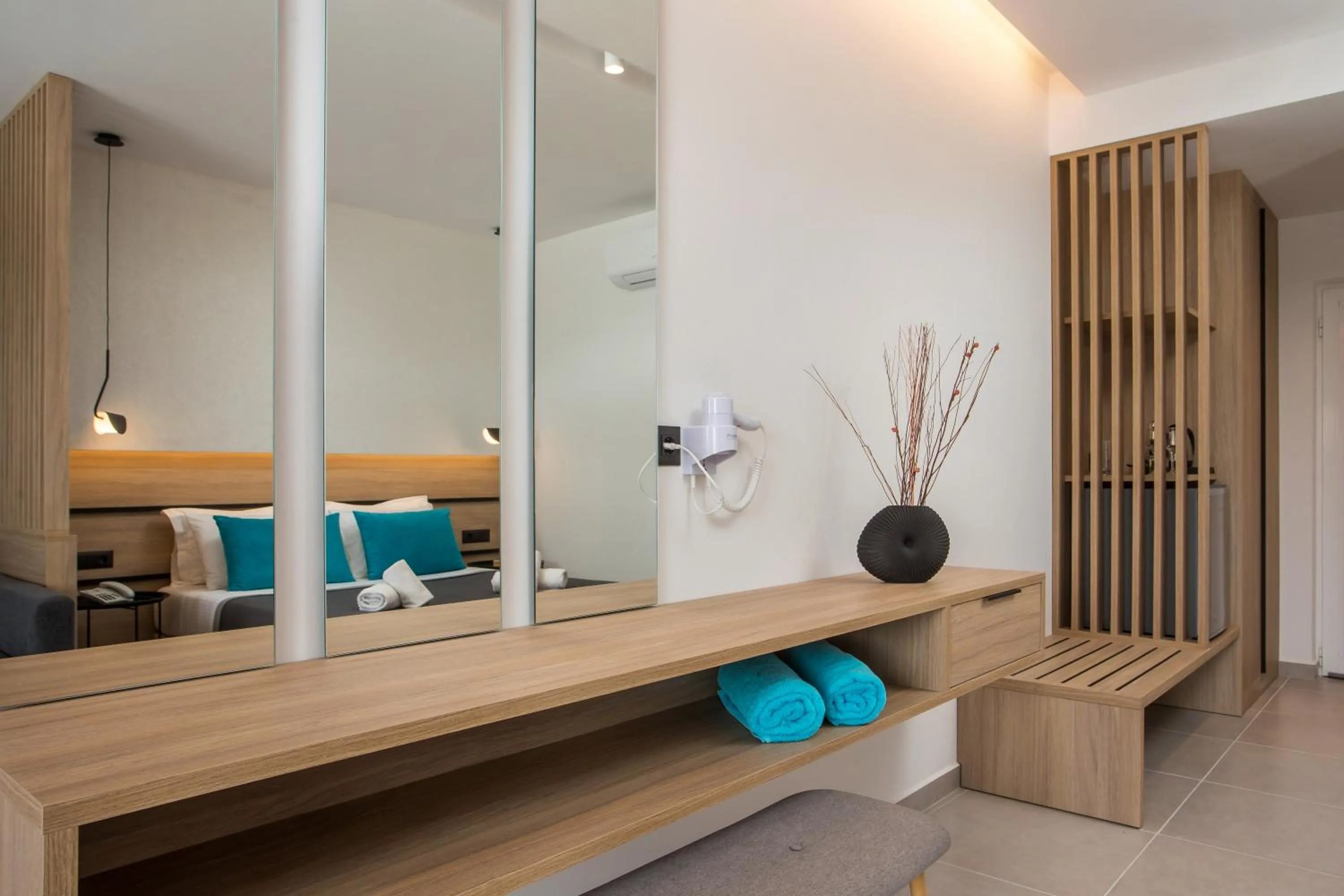 Photo of the whole room in Zoes Hotel & Suites