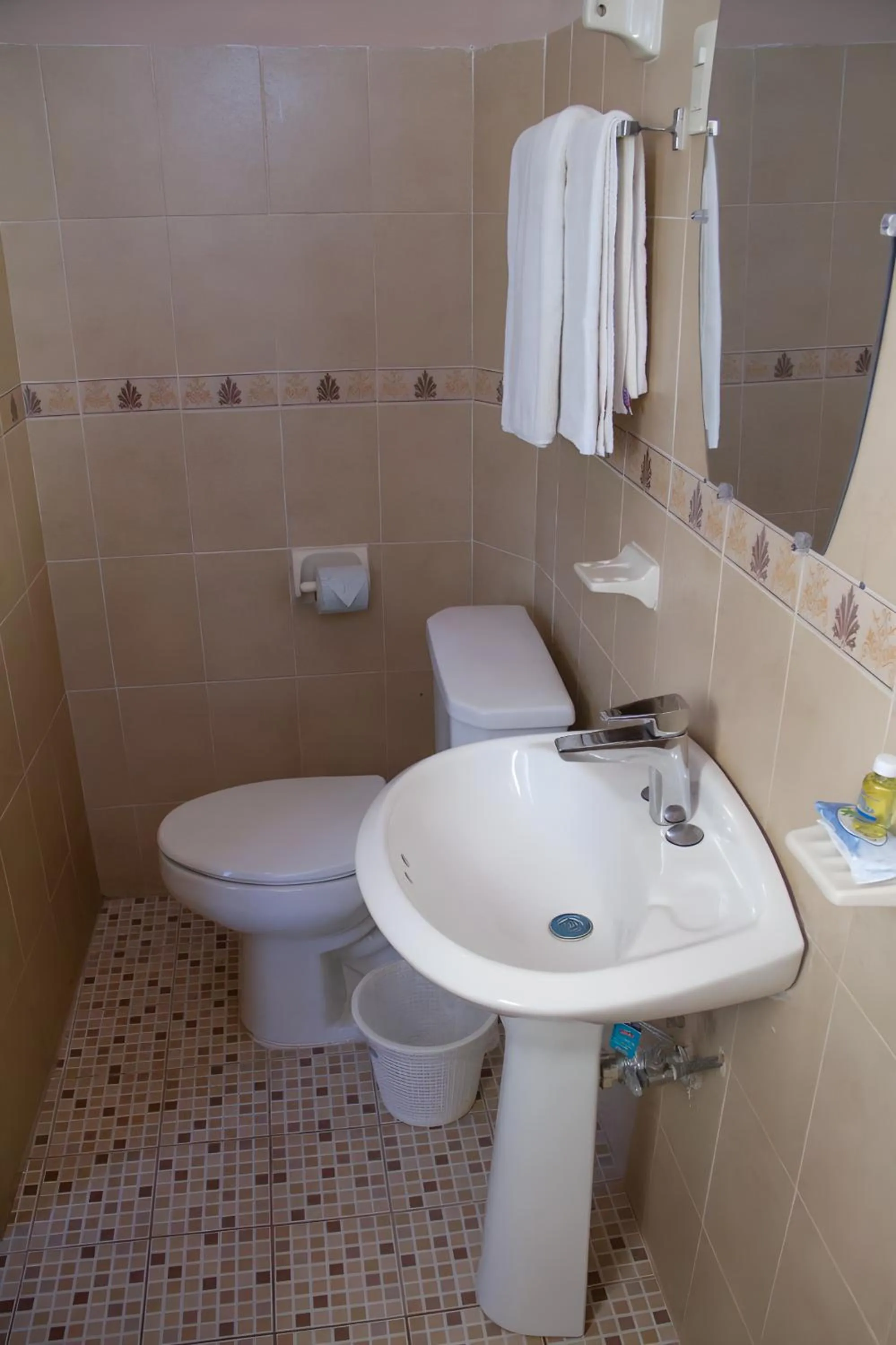 Bathroom in Hotel Cortaza Galería