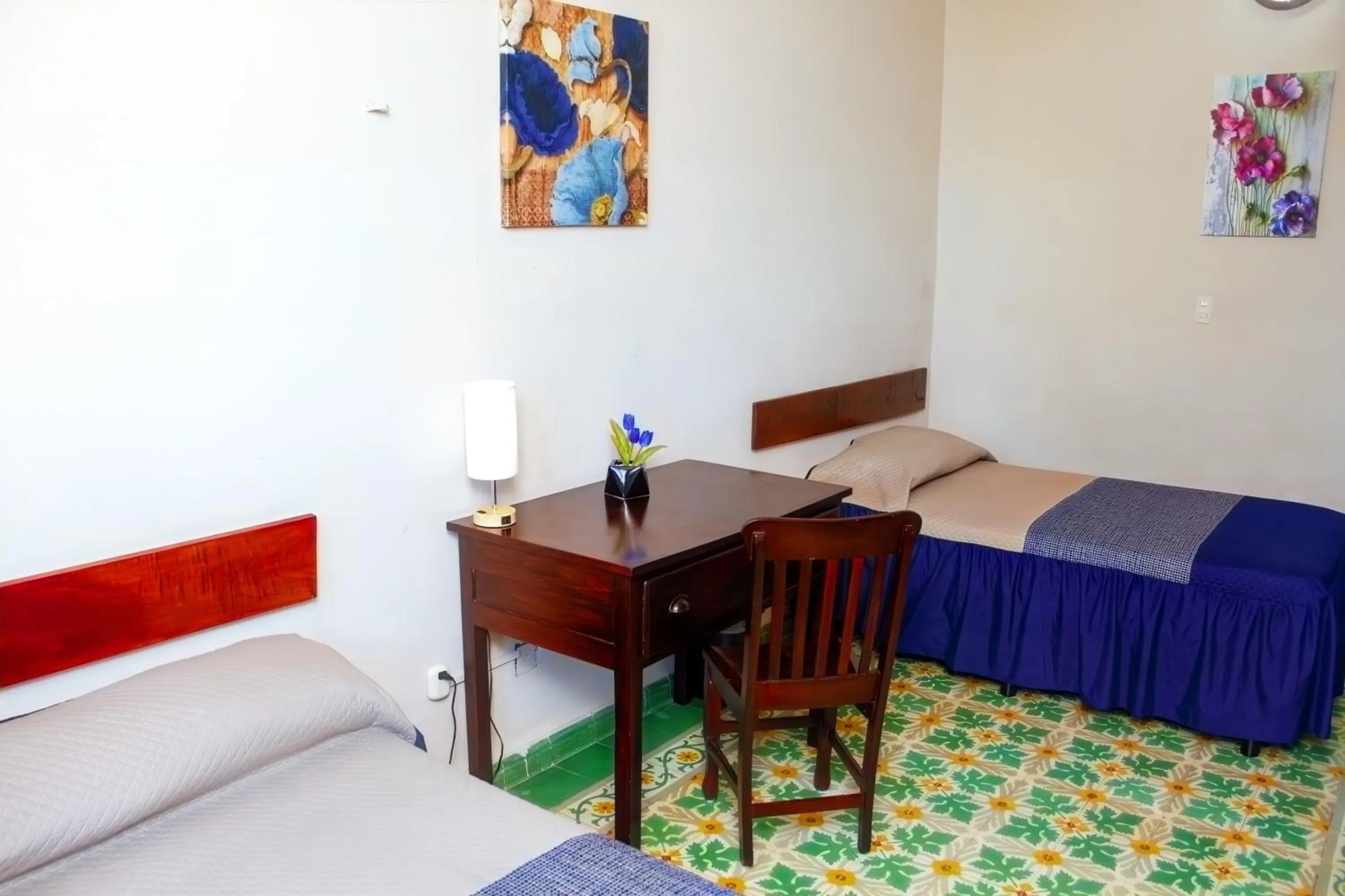 Photo of the whole room, Bed in Hotel Cortaza Galería