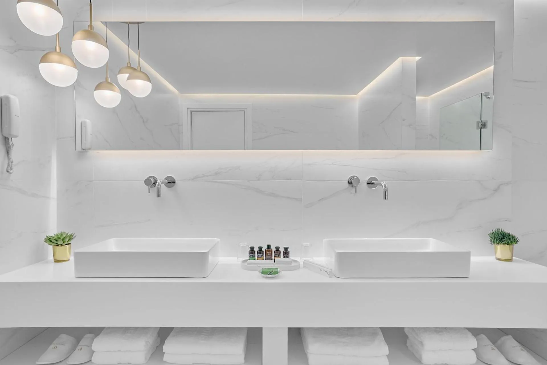 Bathroom in Grand Hotel Palace