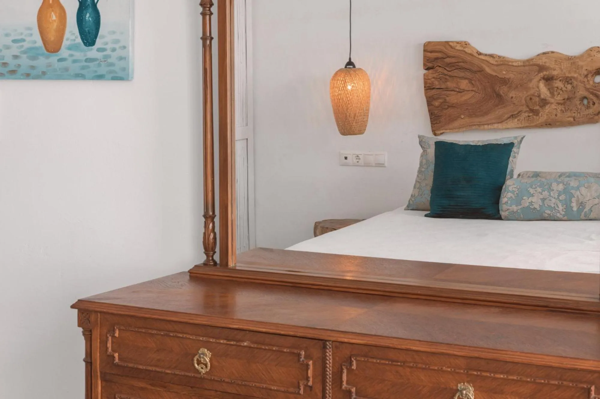 Bed in Villa Konstantin Rooms & Suites