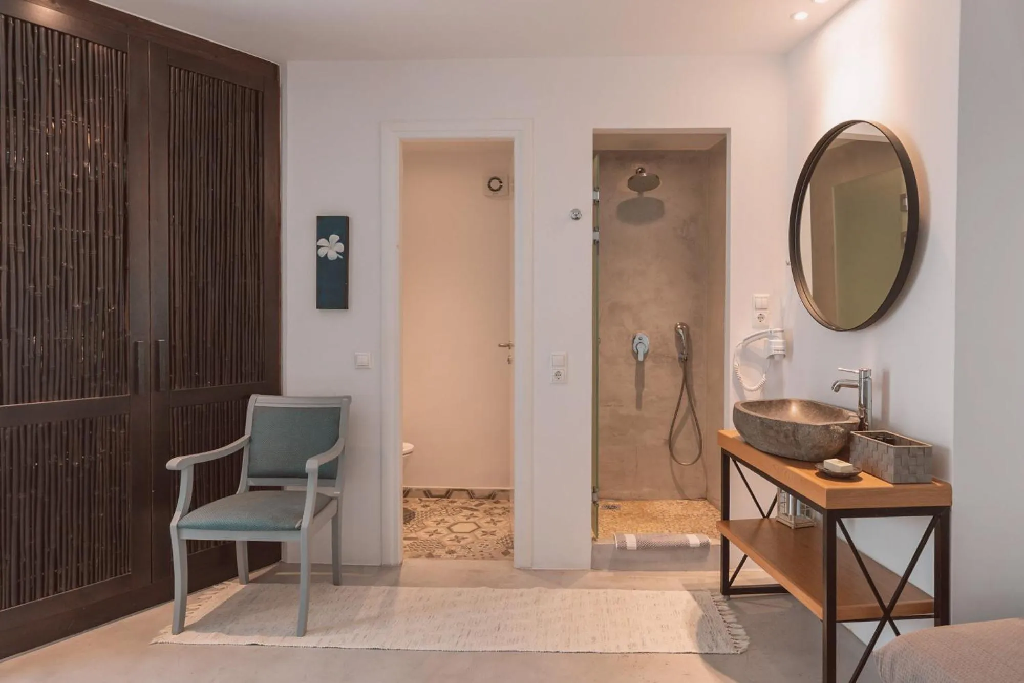 Shower in Villa Konstantin Rooms & Suites