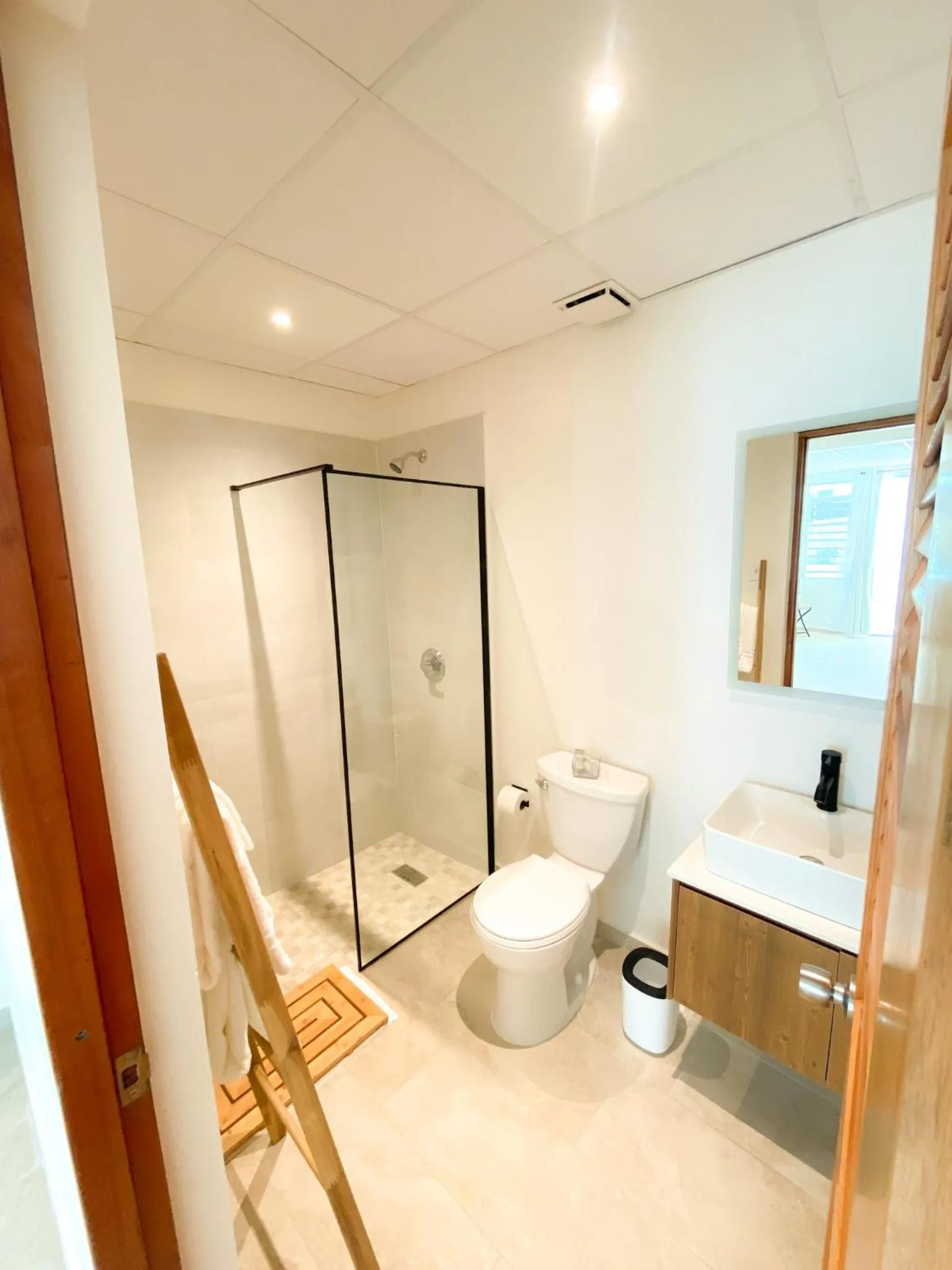 Shower in Tres Palmas Boutique Hotel