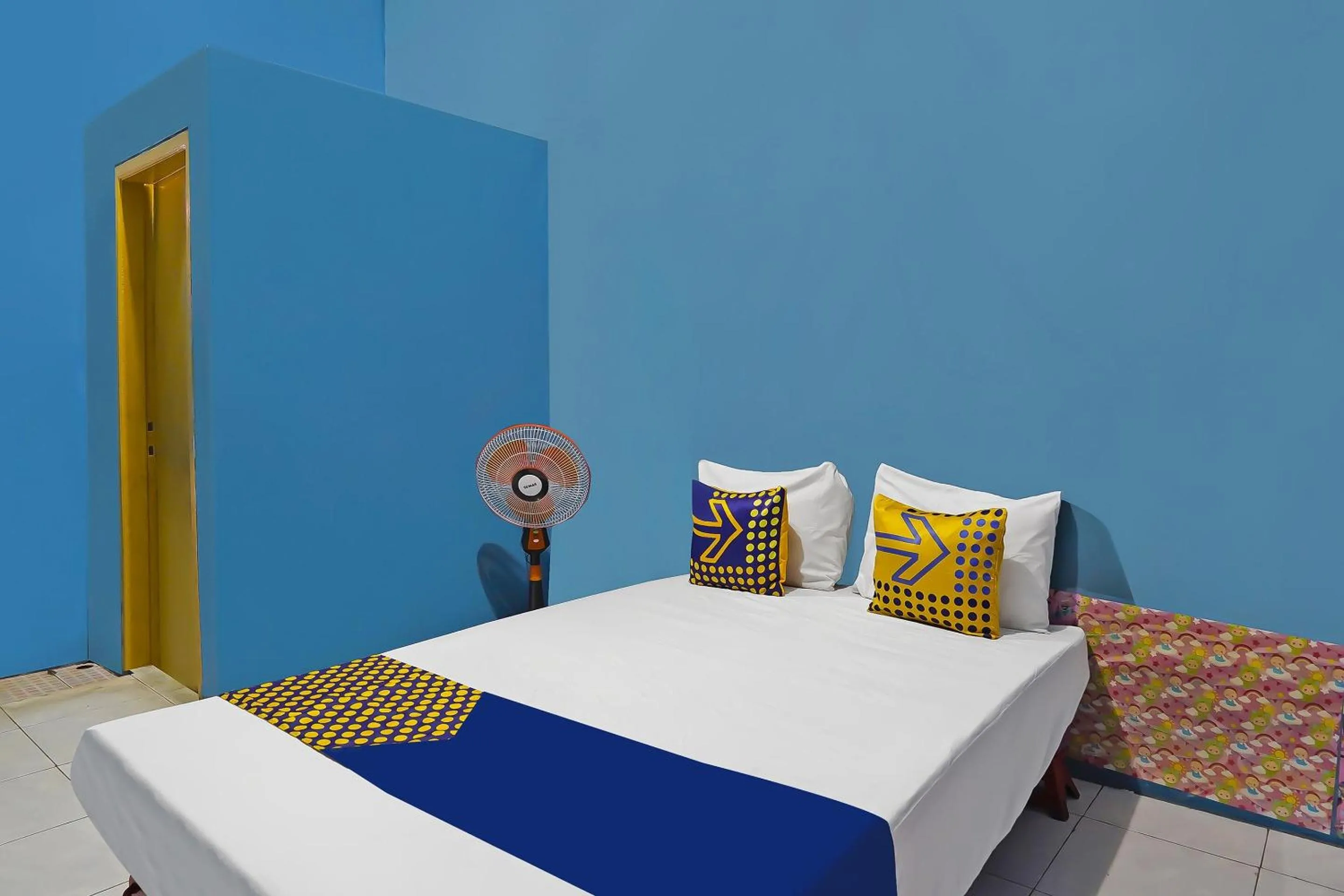 Bedroom, Bed in Hotel O Kost Auto Syariah Anggaswangi