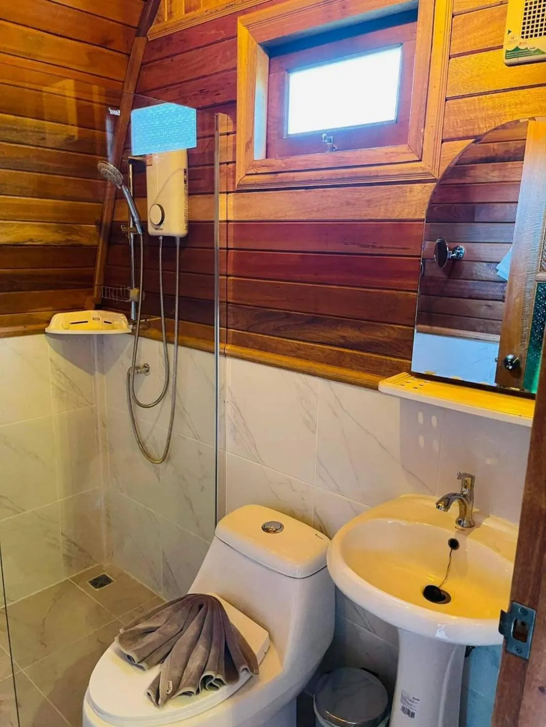 Bathroom in Plaiphu Pool Villas