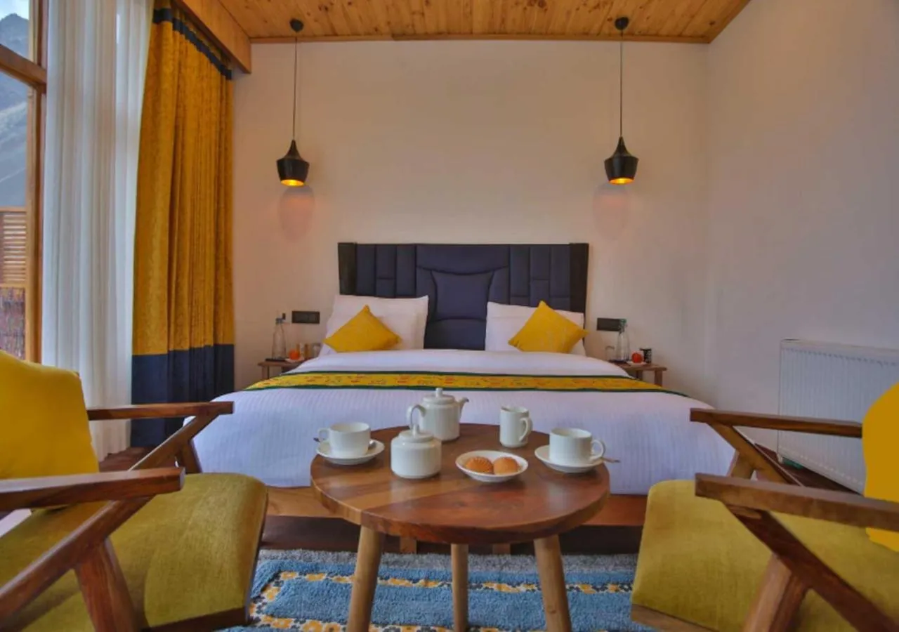 Photo of the whole room, Bed in The Dunes Boutique Hotel