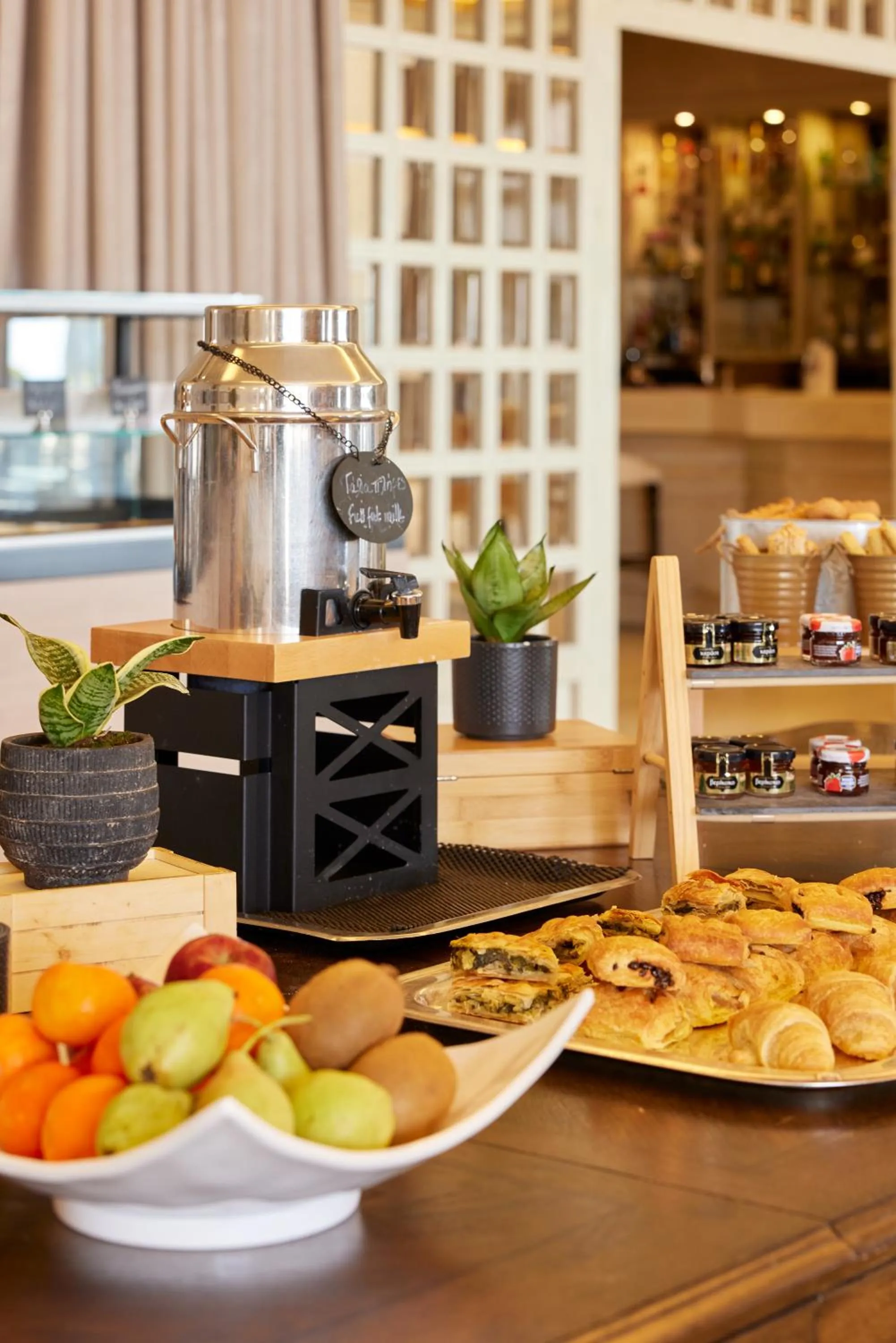 Coffee/tea facilities in Hotel Panorama