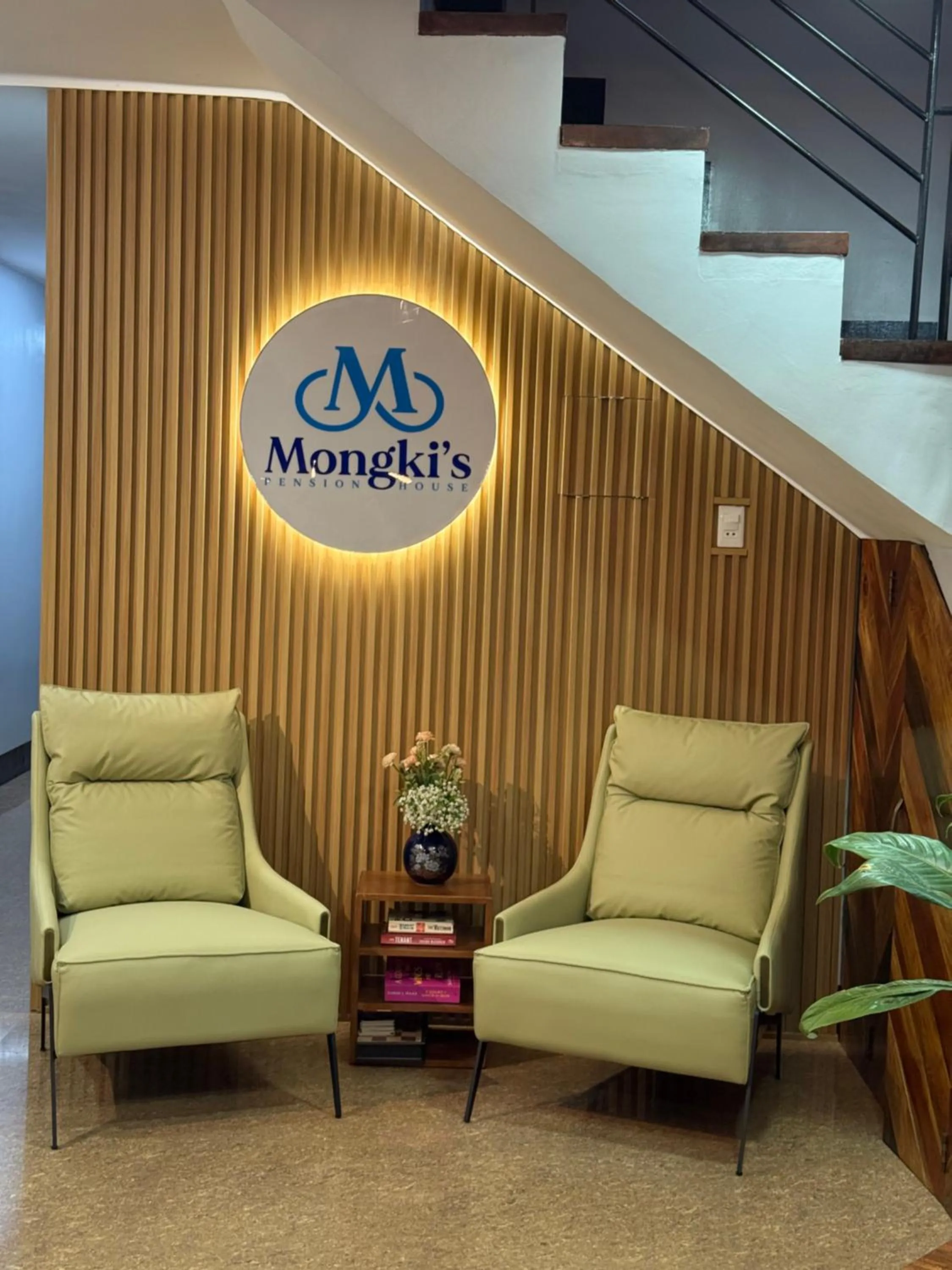 Mongki's Pensionhouse