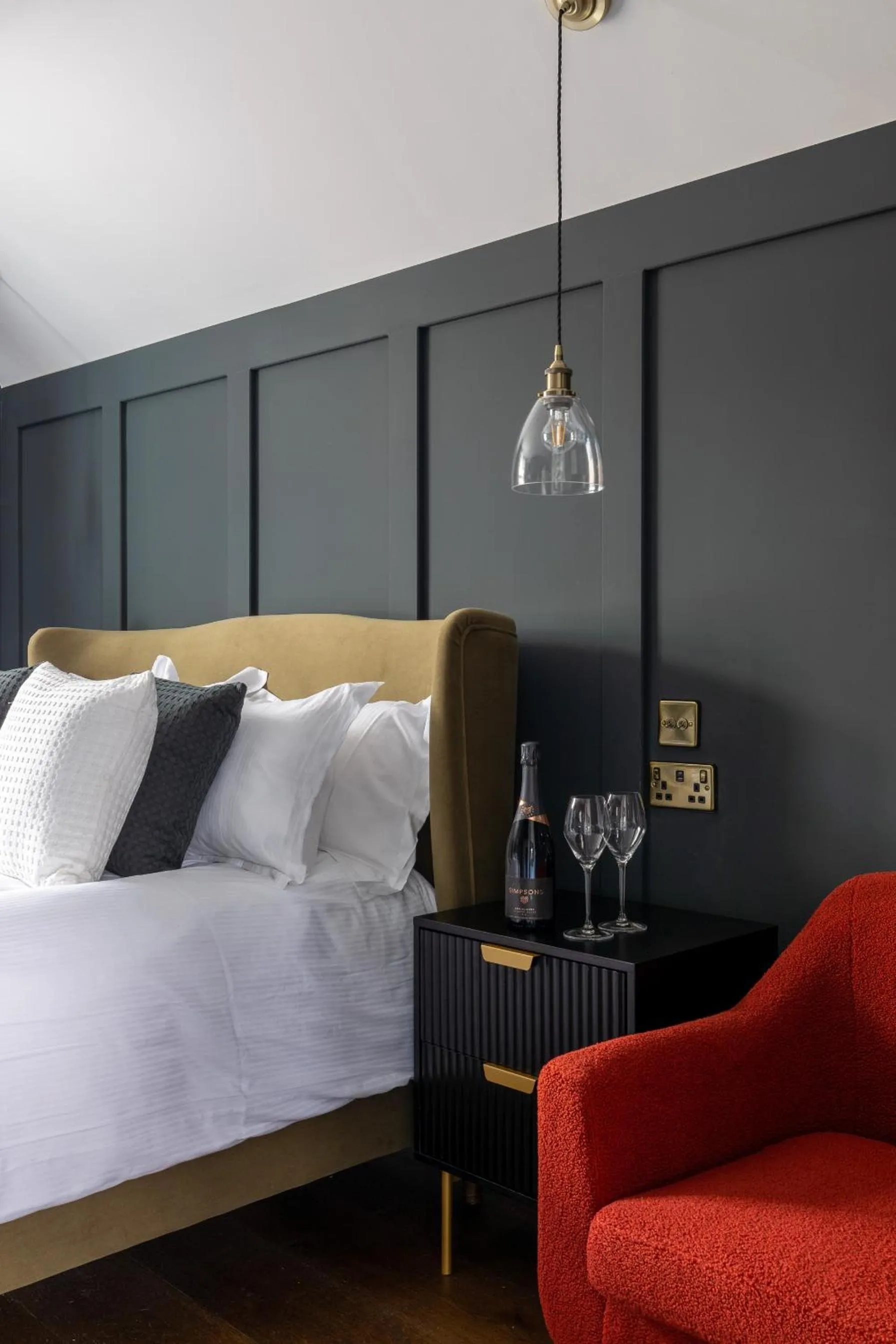 Bedroom in The White Hart Wadhurst