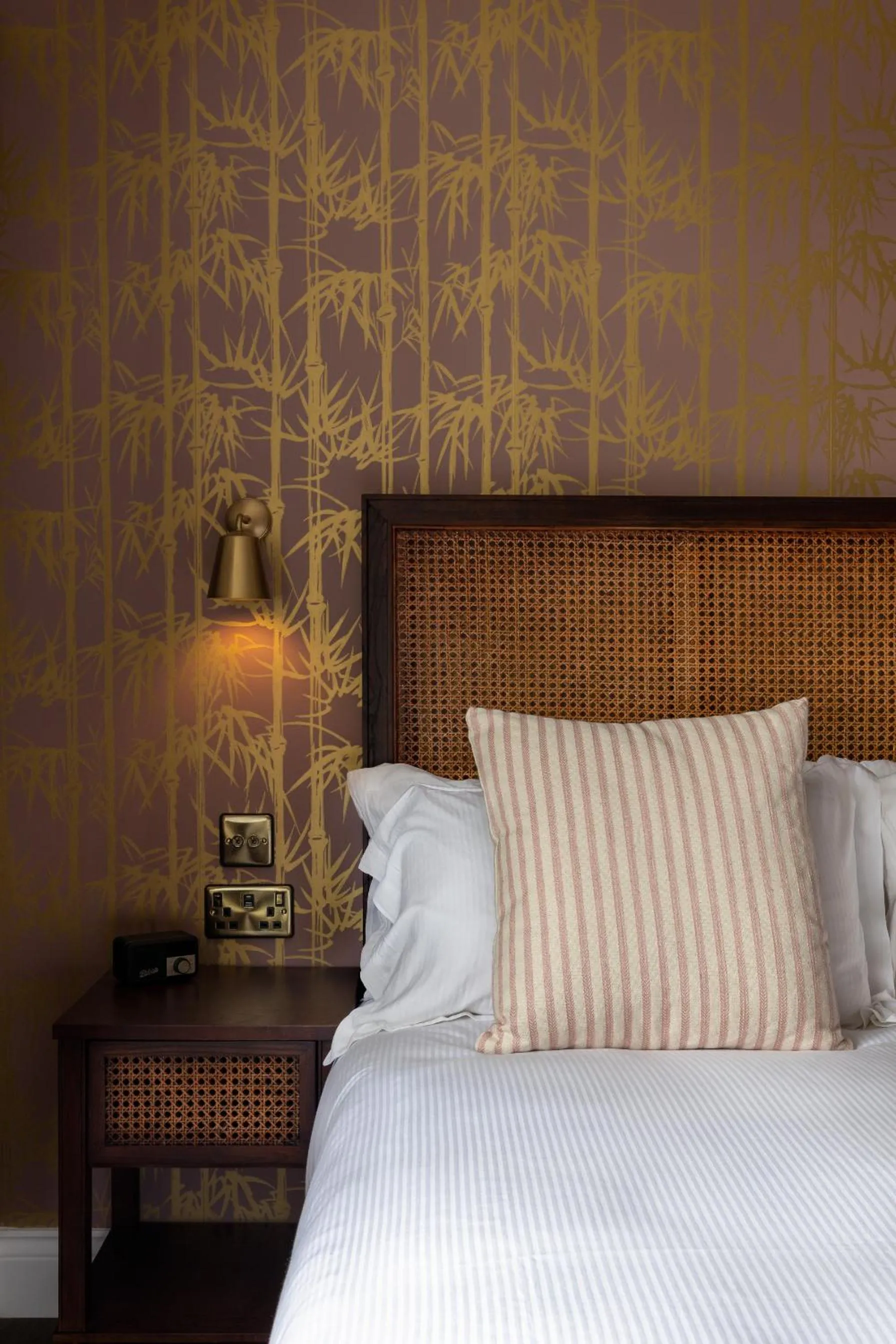 Bedroom in The White Hart Wadhurst