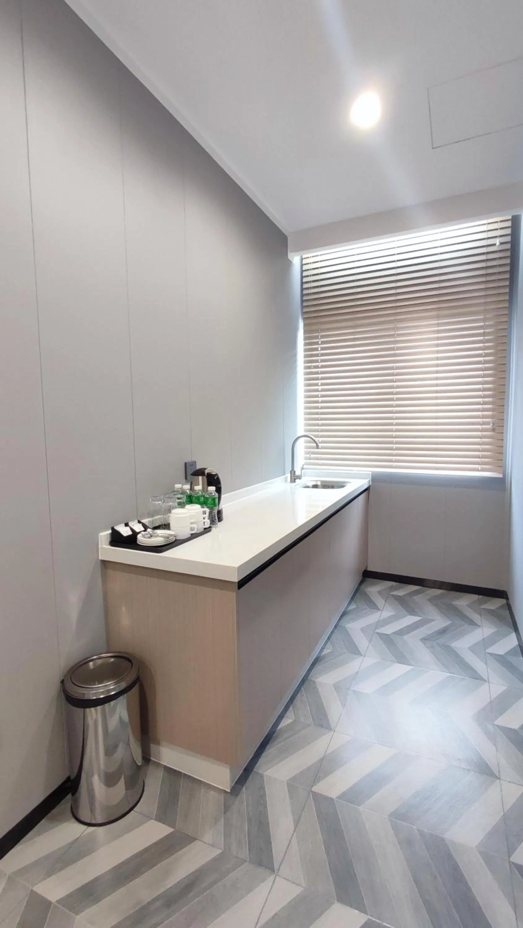 Kitchen or kitchenette in Fan's Hotel- Ormoc