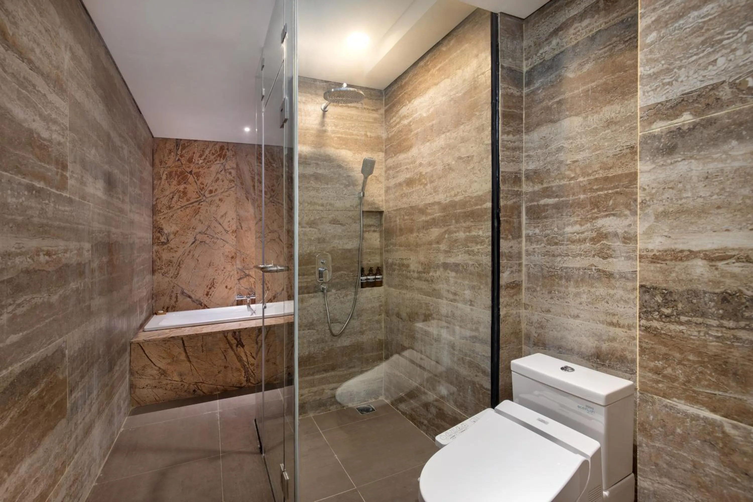 Bathroom in Sima Sumba Hotel