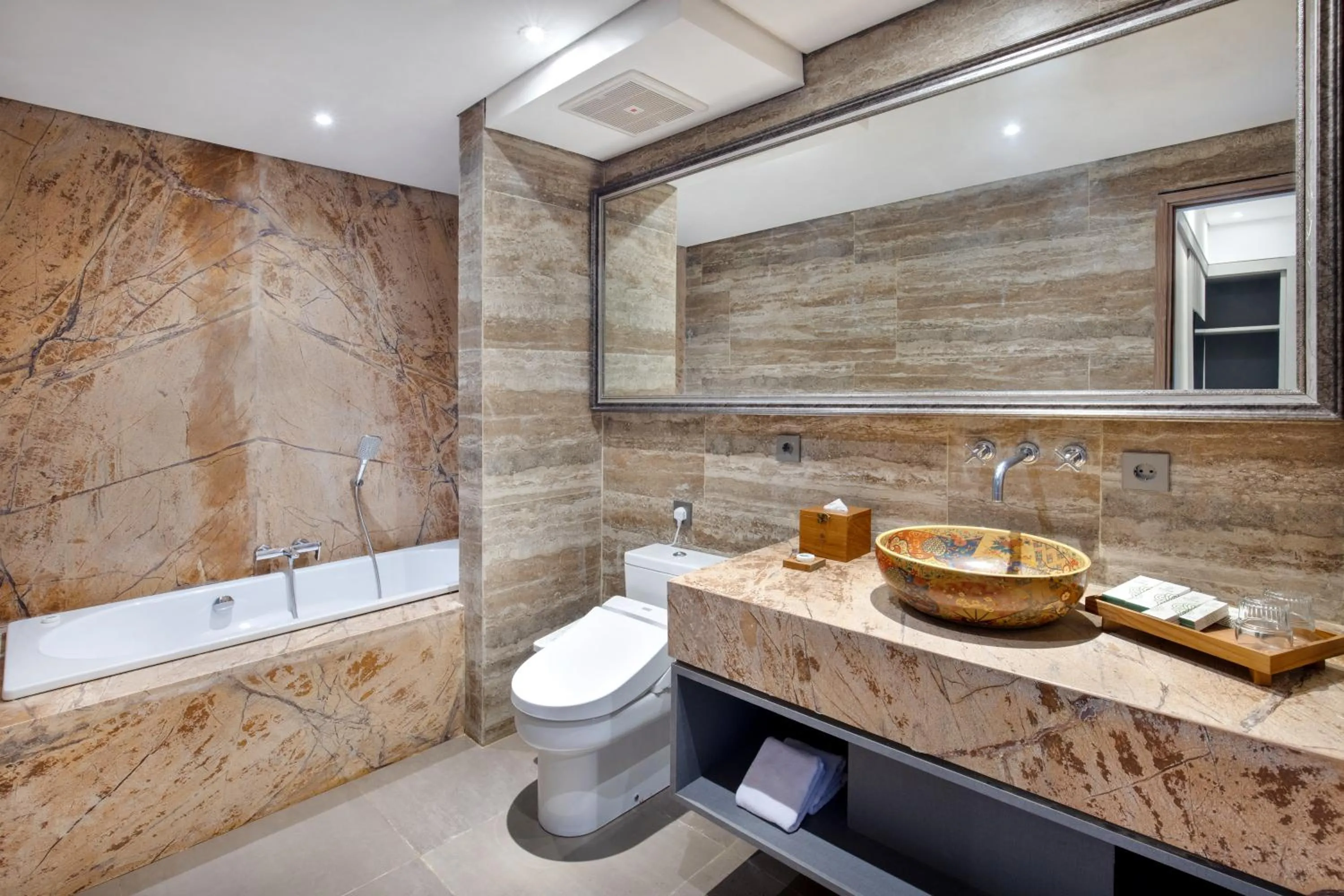 Bathroom in Sima Sumba Hotel