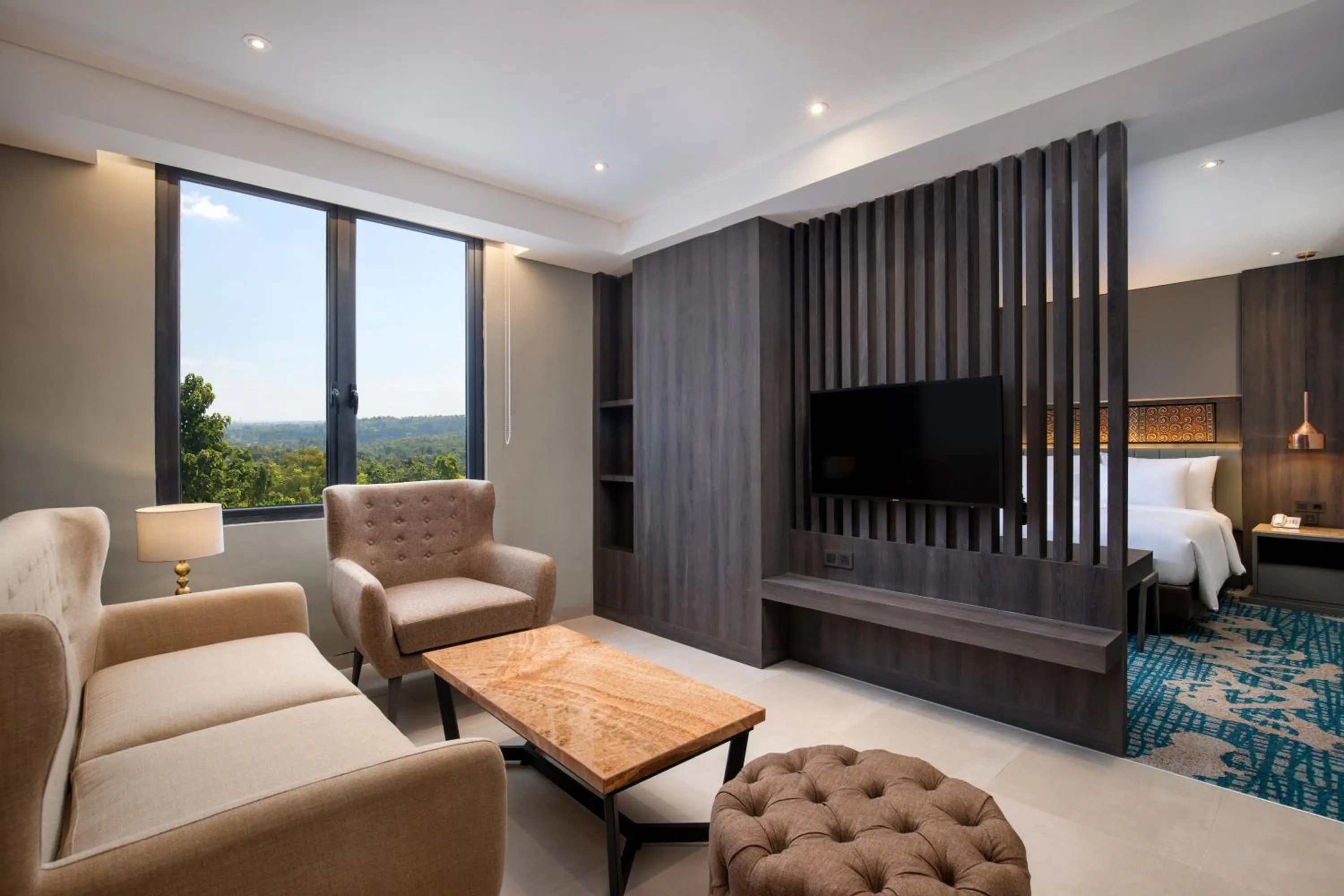 Communal lounge/ TV room in Sima Sumba Hotel