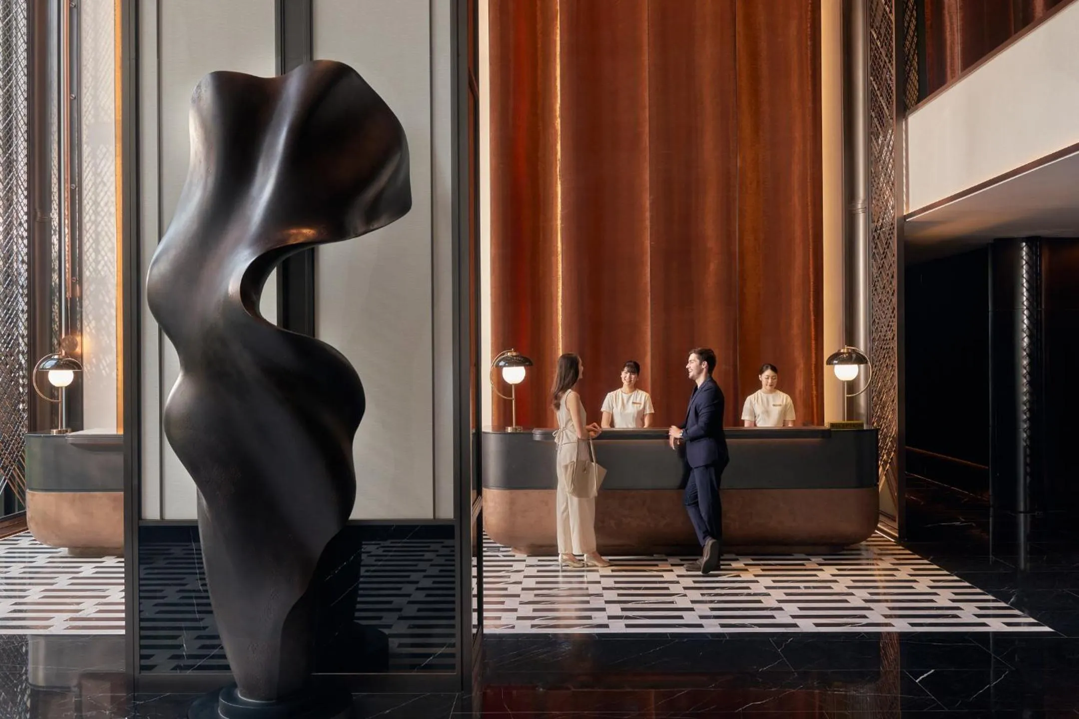 Lobby or reception in InterContinental Bangkok Sukhumvit by IHG