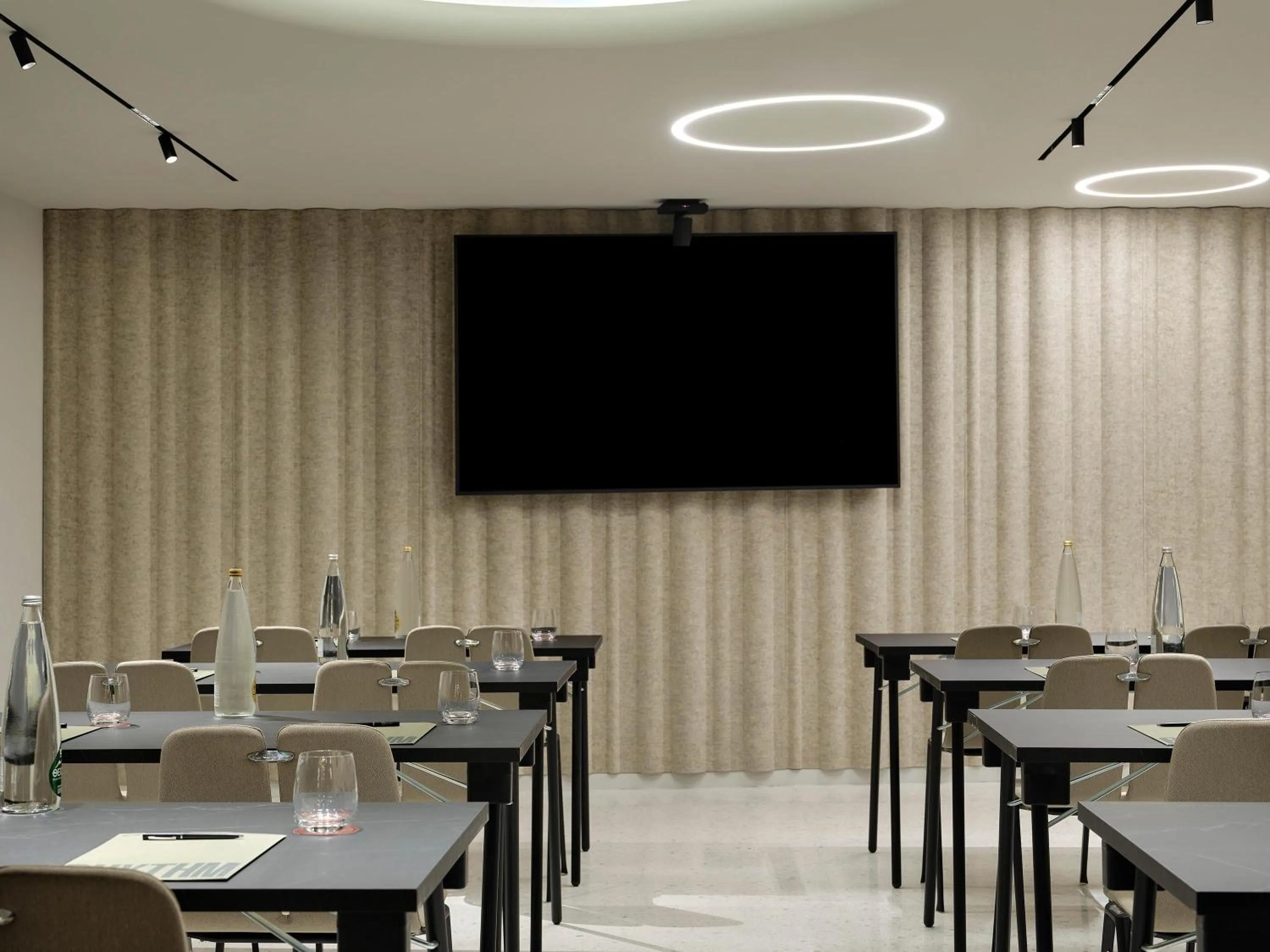 Meeting/conference room in Electra Rhythm Athens