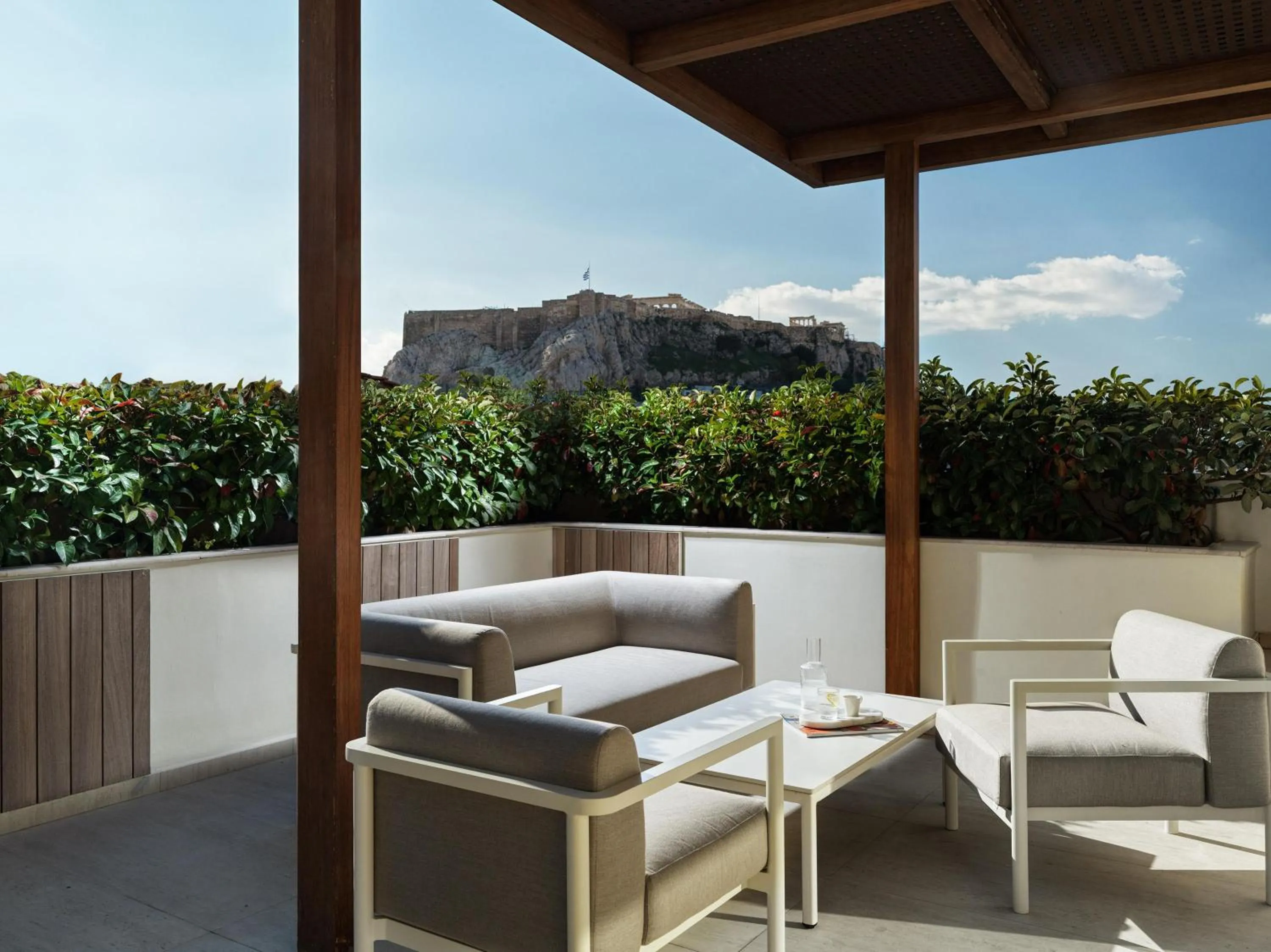 Photo of the whole room in Electra Palace Athens