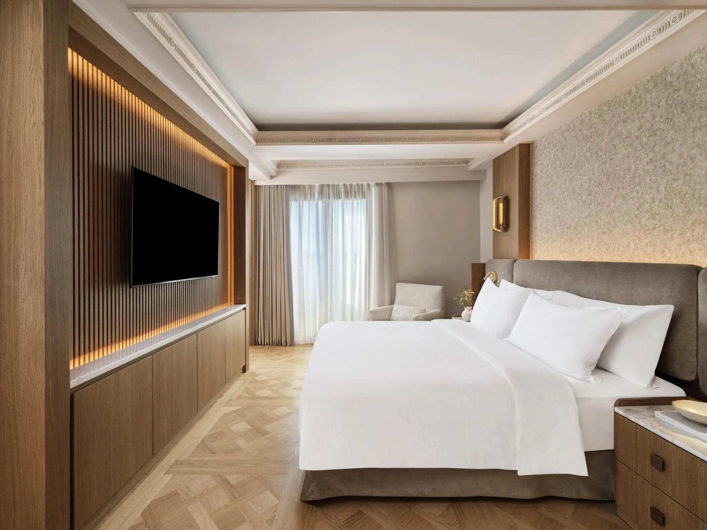 TV and multimedia, Bed in Electra Palace Athens
