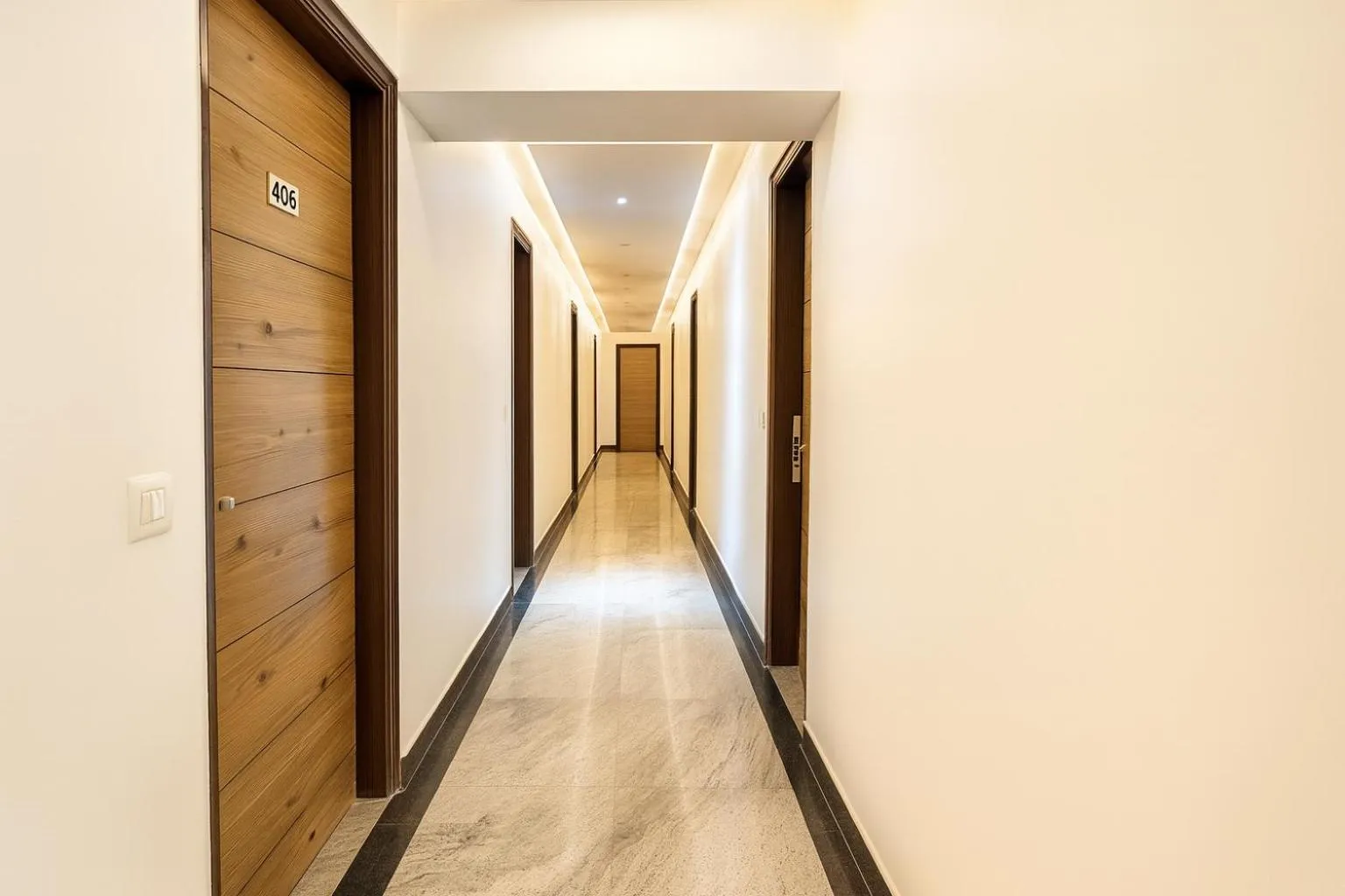 Lobby or reception in Hotel Good Luck by JMD Group