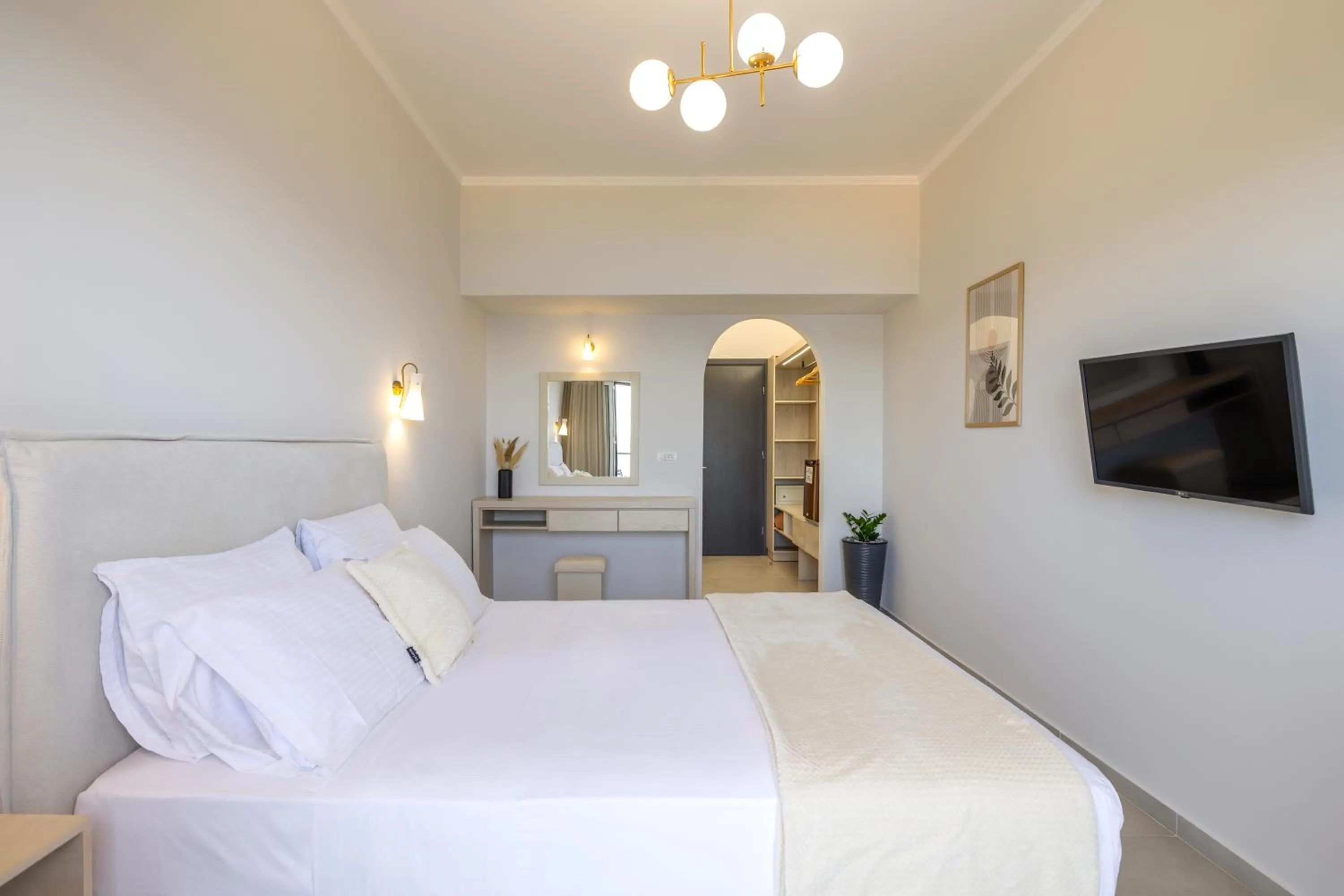 Bed in Limanaki Hotel