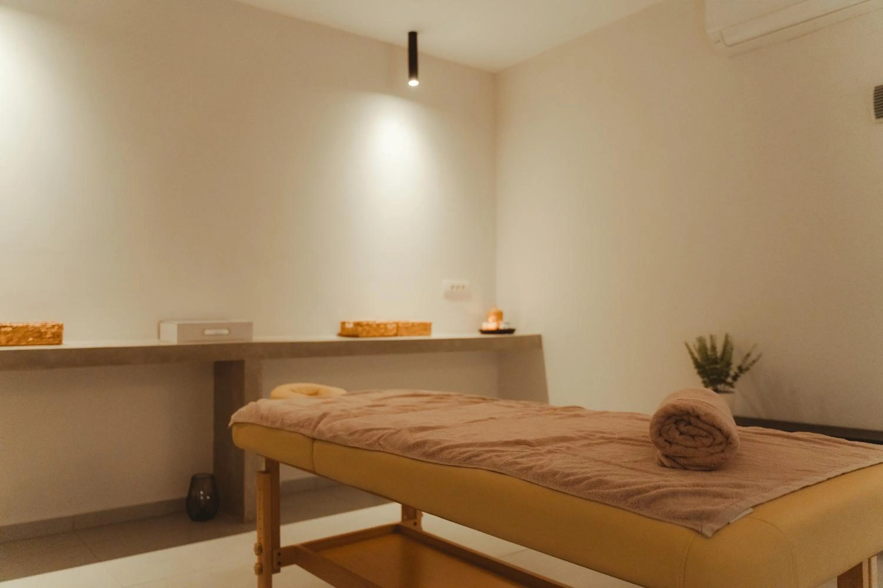 Massage in Limanaki Hotel