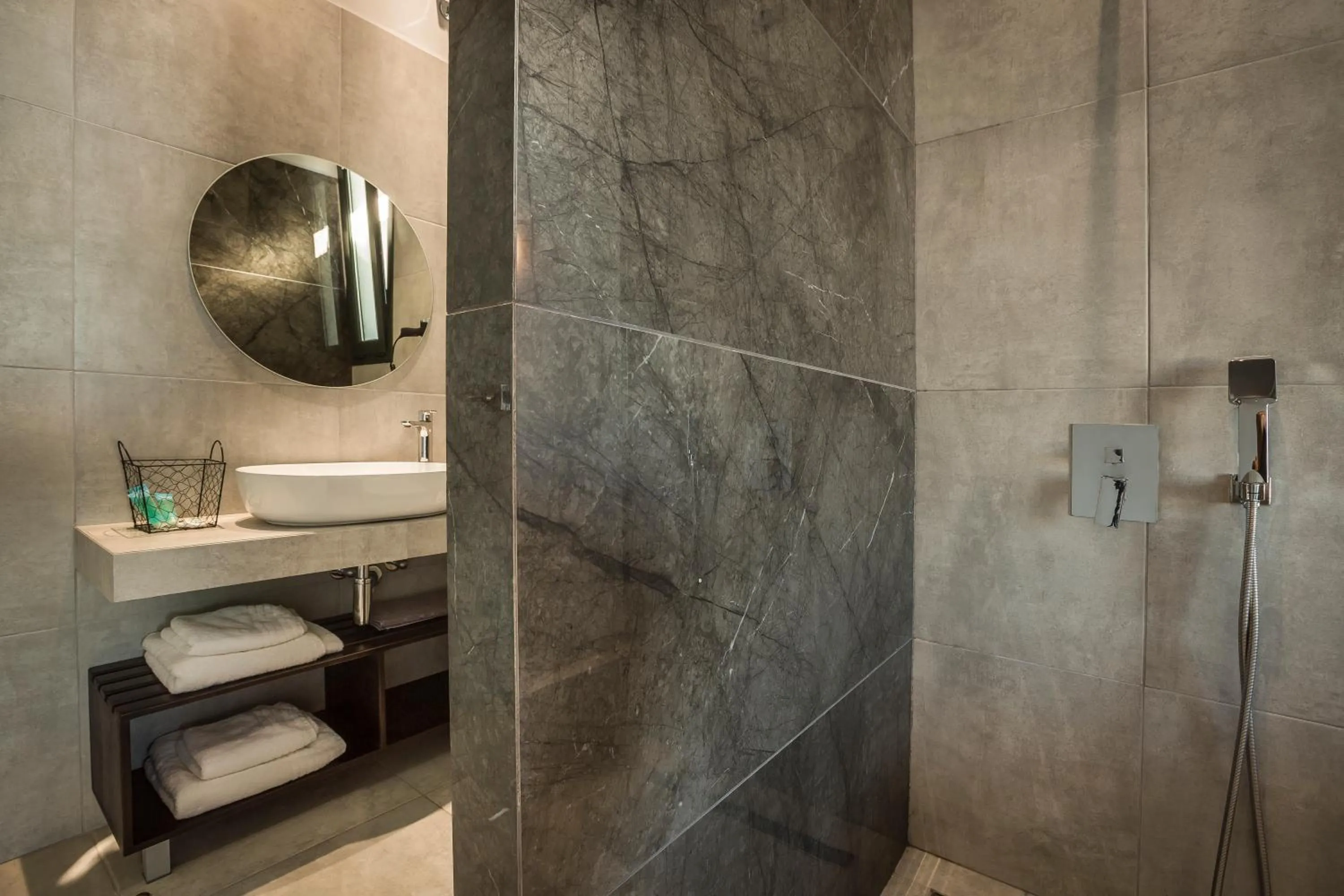 Shower in Limanaki Hotel