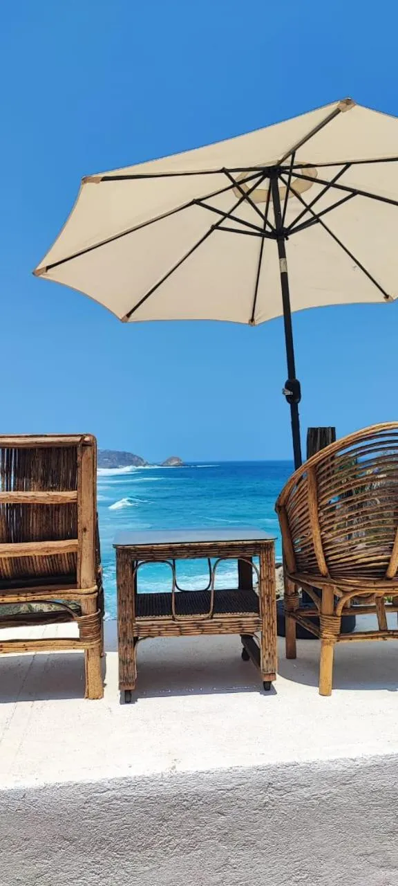 Restaurant/places to eat in Shambhala Visión