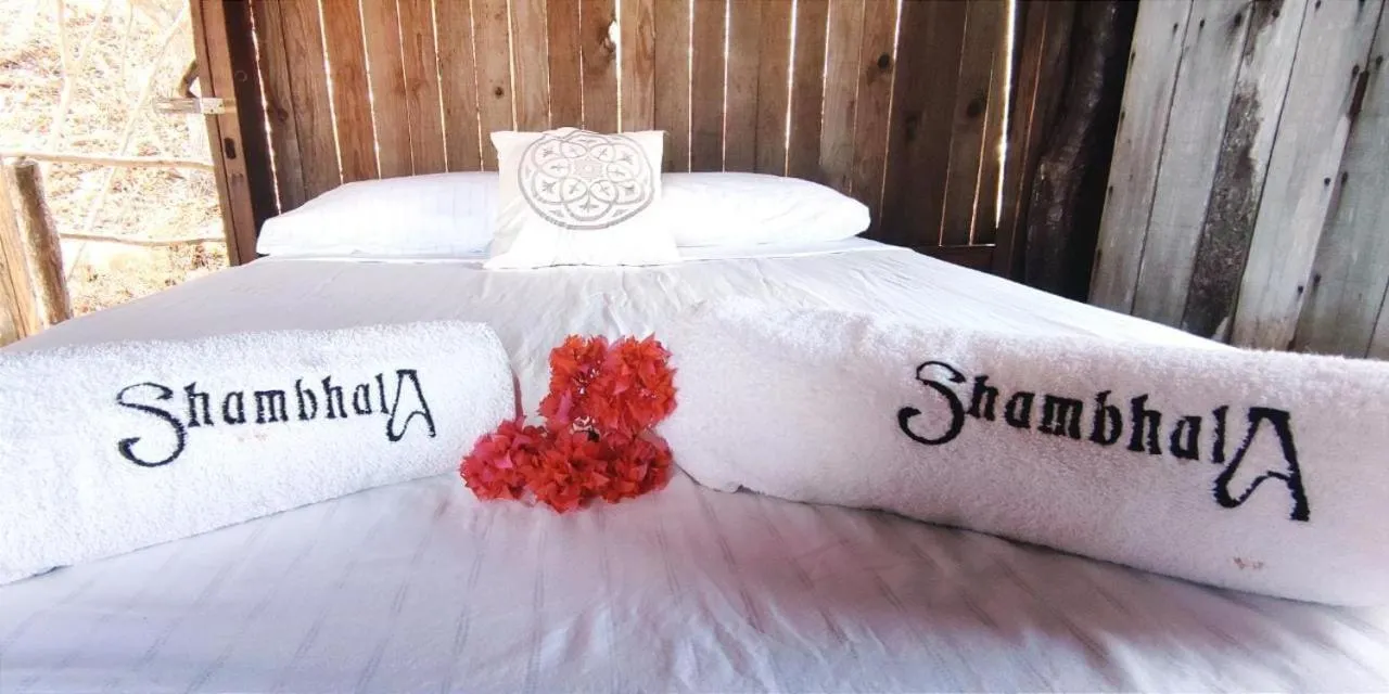 Bed in Shambhala Visión