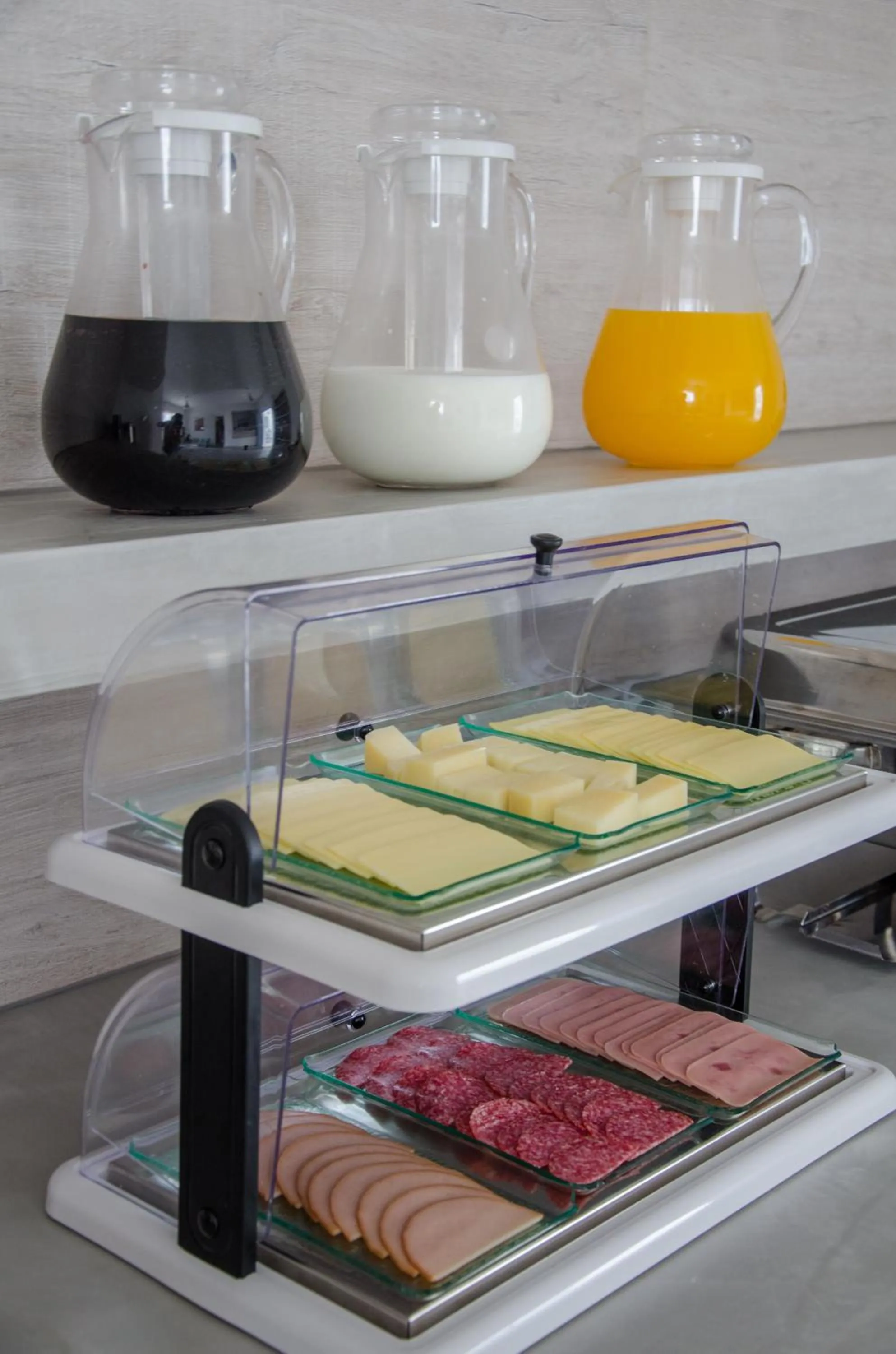 Buffet breakfast in Brother's Hotel