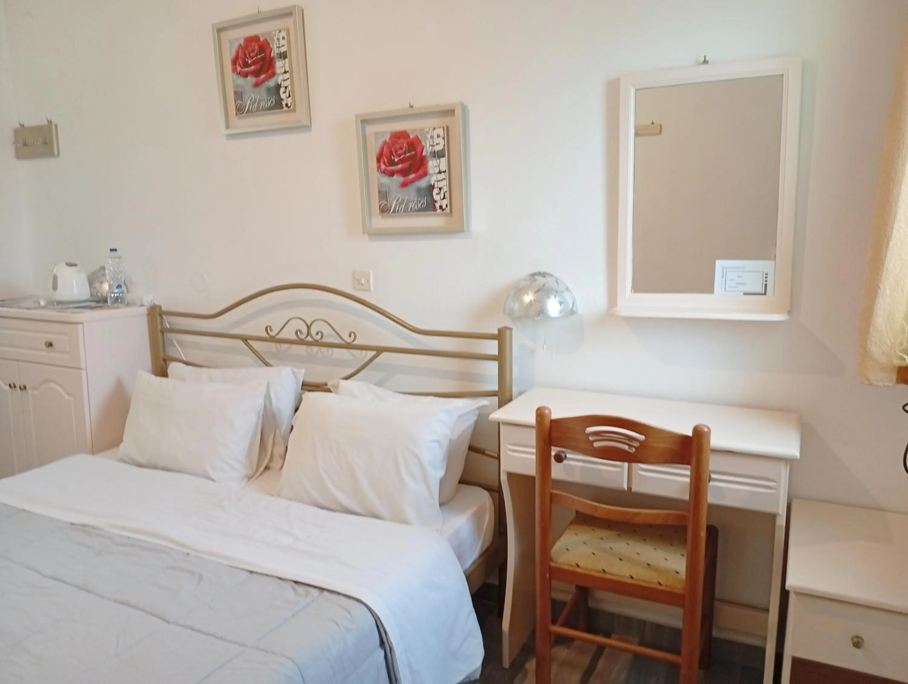 Living room, Bed in The Best