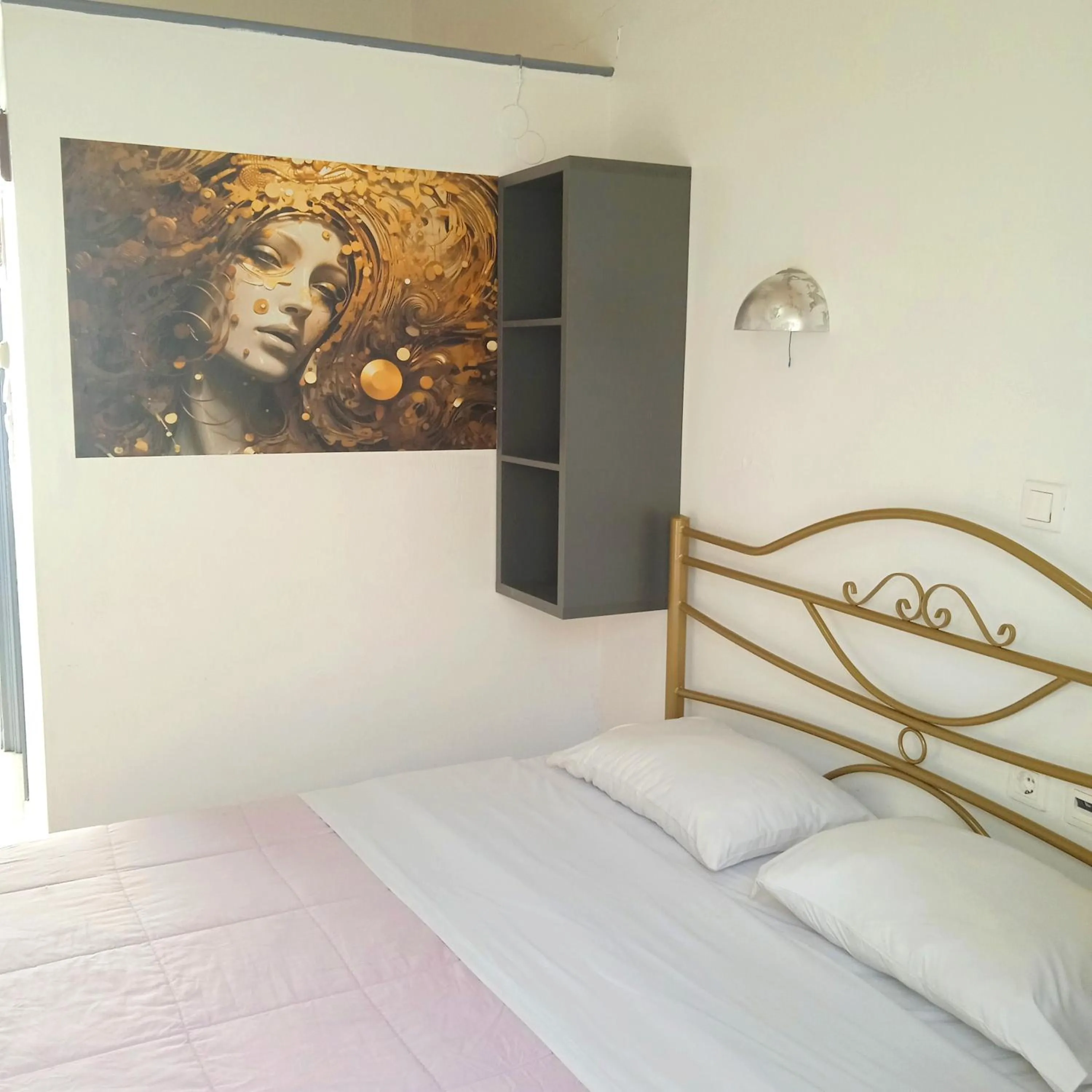 Living room, Bed in The Best