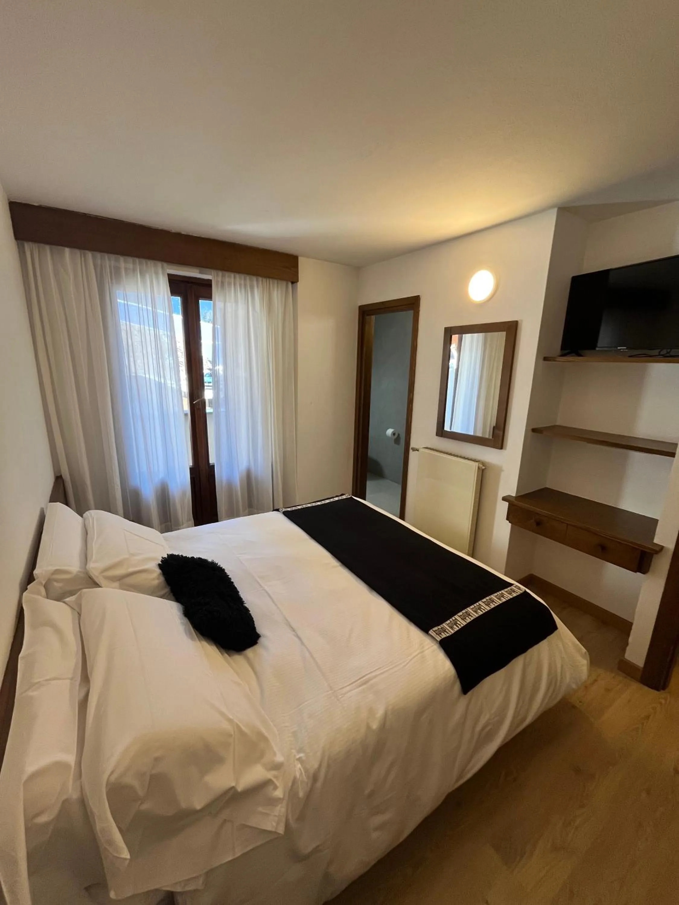 Bed in Hotel Alle Tre Baite