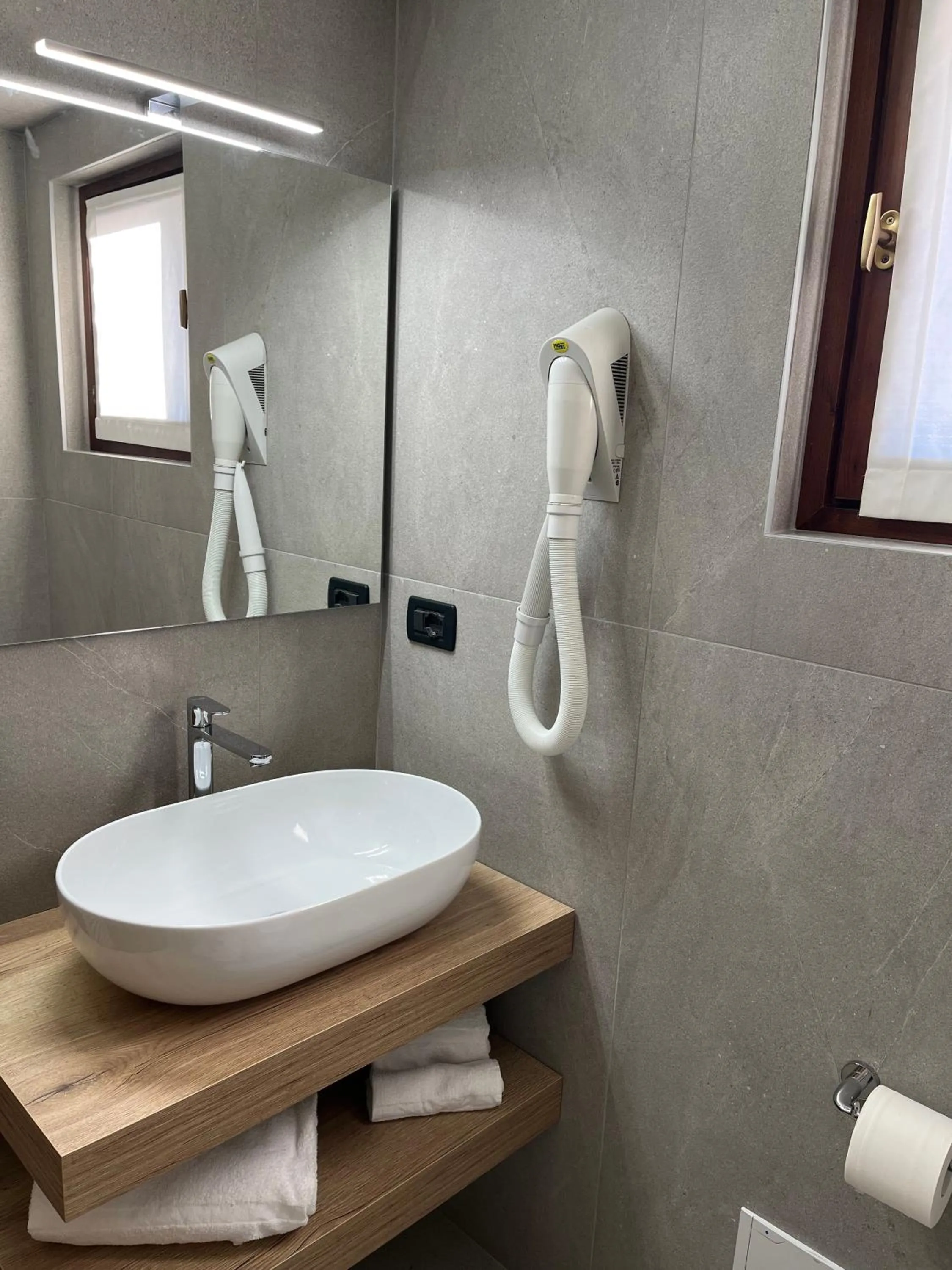 Bathroom in Hotel Alle Tre Baite