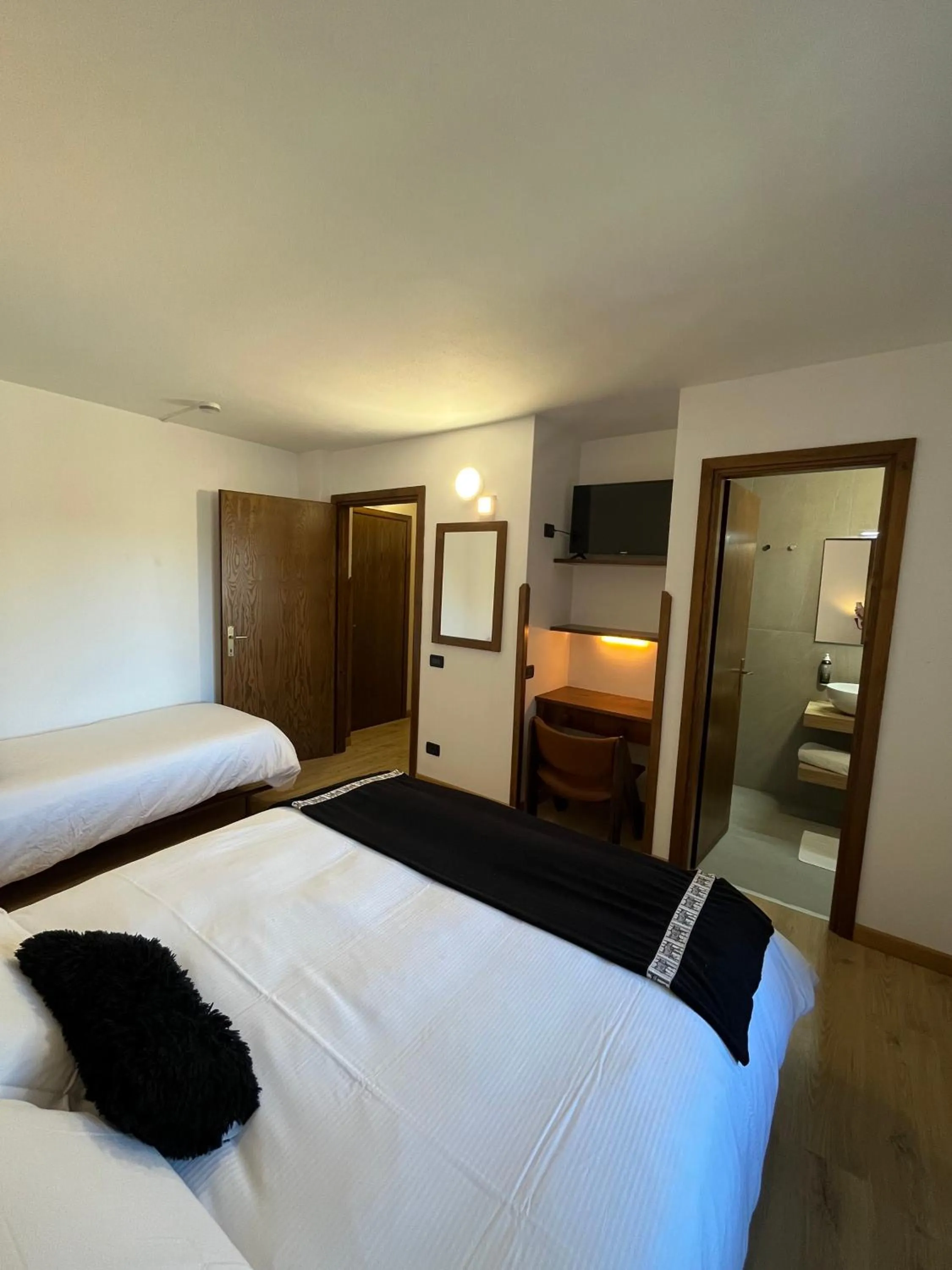 Bed in Hotel Alle Tre Baite