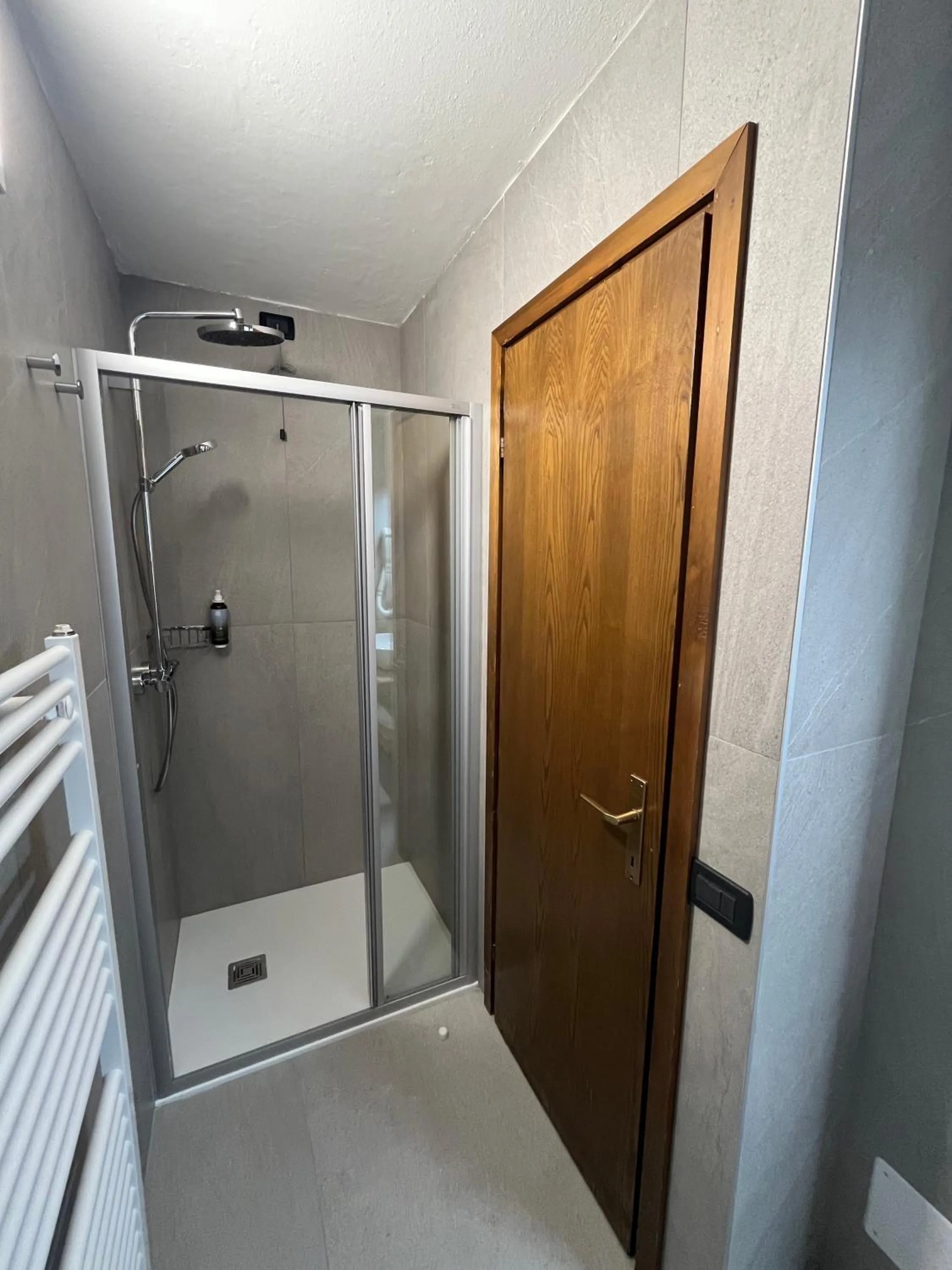 Shower in Hotel Alle Tre Baite